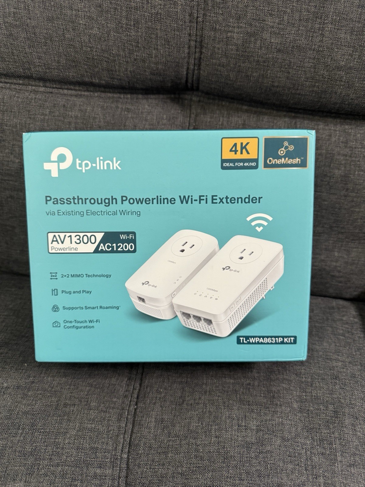 ​TP-Link AV1300 Powerline Wi-Fi Extender & Gigabit Adapter Kit (TL-WPA8631P KIT)