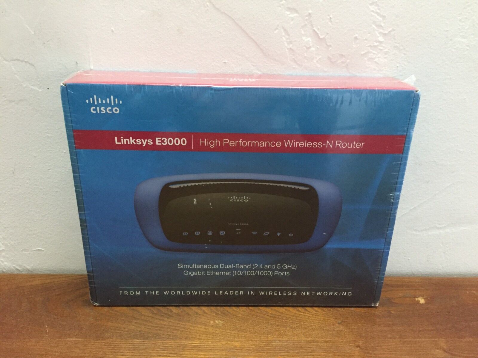Cisco Linksys E3000 High Performance Wireless-N Router - New - Sealed