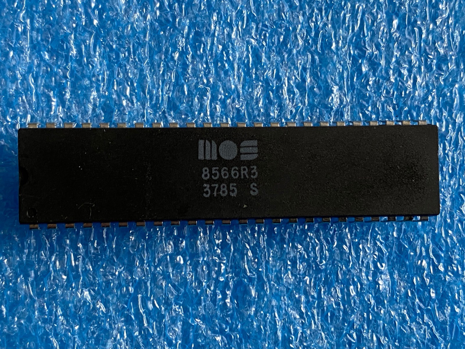 Commodore VIC Chip MOS 8566R3X, 8566R3/R3X Mikroprocessor for Commodore 128