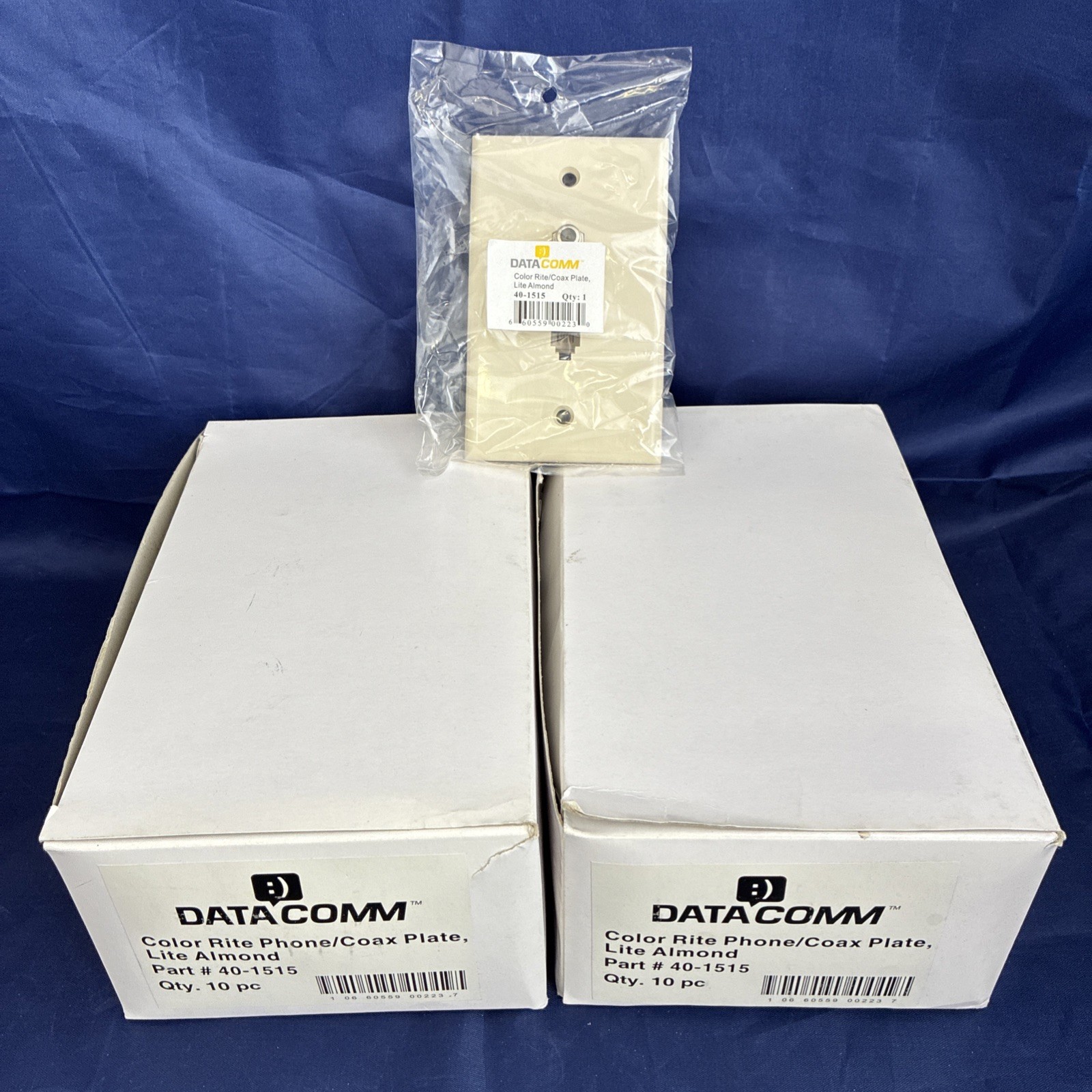 DataComm 40-1515 Color Rite Combination Phone Coax Plate Lite Almond (Lot of 20)