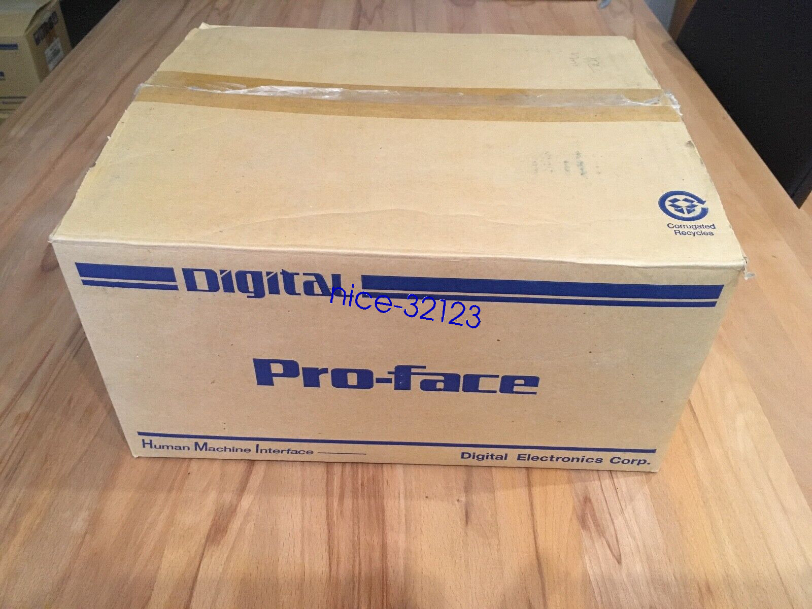 Proface AGP3650-T1-AF HMI Pro-face AGP3650T1AF New In Box Expedited Shipping