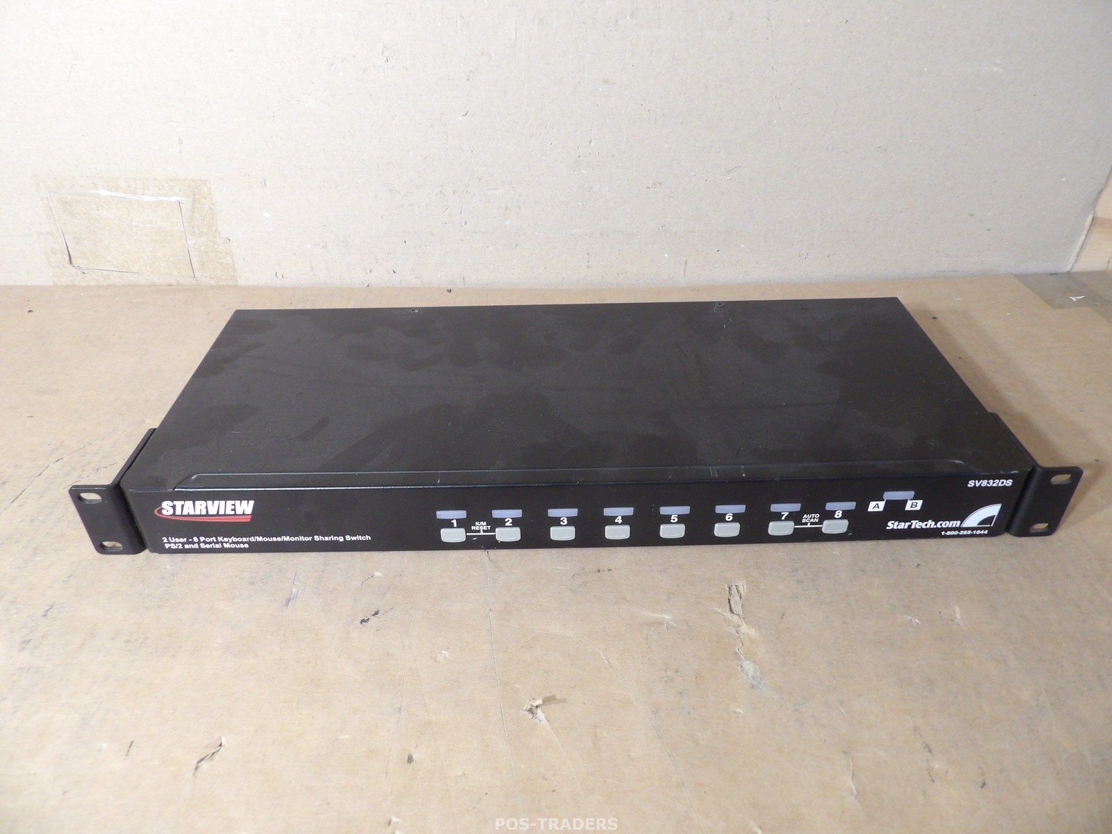 STARVIEW SV832DS 8-Port Keyboard/Mouse/Monitor Sharing Switch - INCL RACK EARS