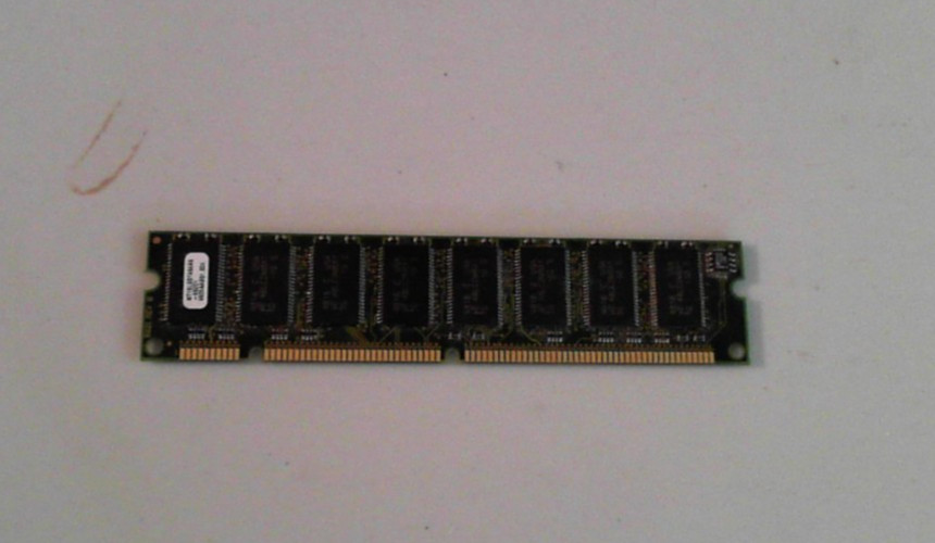 Micron 32MB SDR SDRAM PC100 Desktop PC memory UNTESTED