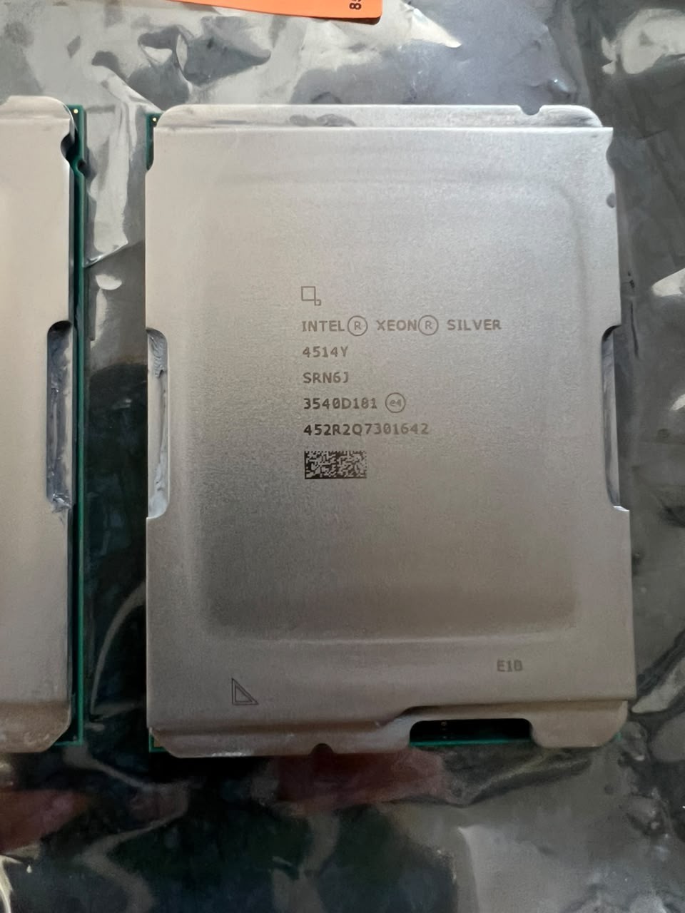 New pulled HPE Intel Xeon‑Silver 4514Y 2.0GHz 16‑core SRN6J Processor P67092-B21