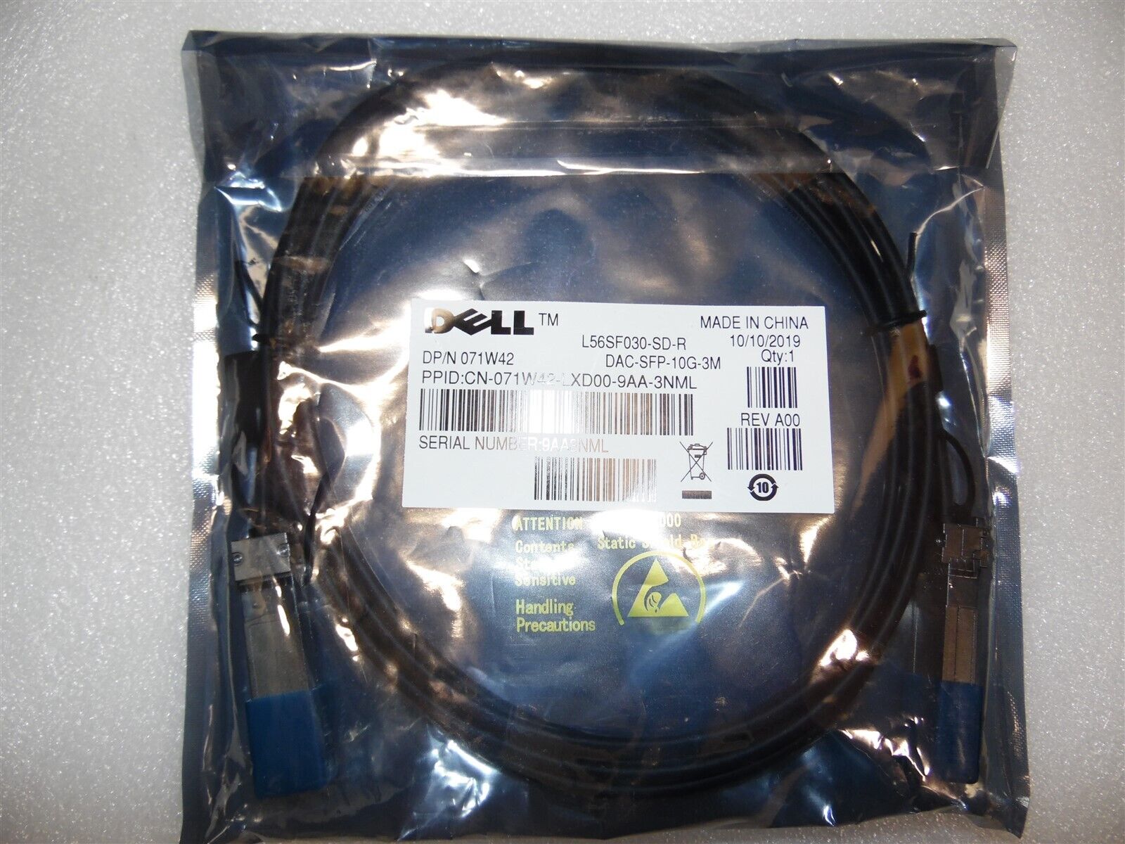 Dell DAC-SFP-10G-3M 9.8 Feet 10GBase-CU SFP+ to SFP+ Direct Attach Cable 71W42