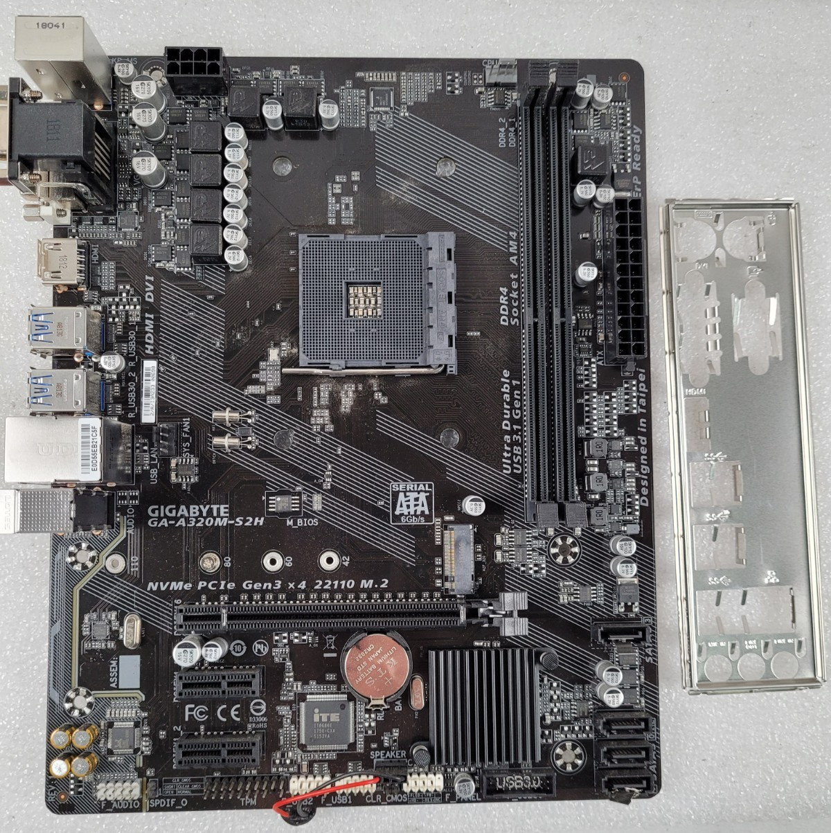 Gigabyte GA-A320M-S2H AM4 microATX Motherboard