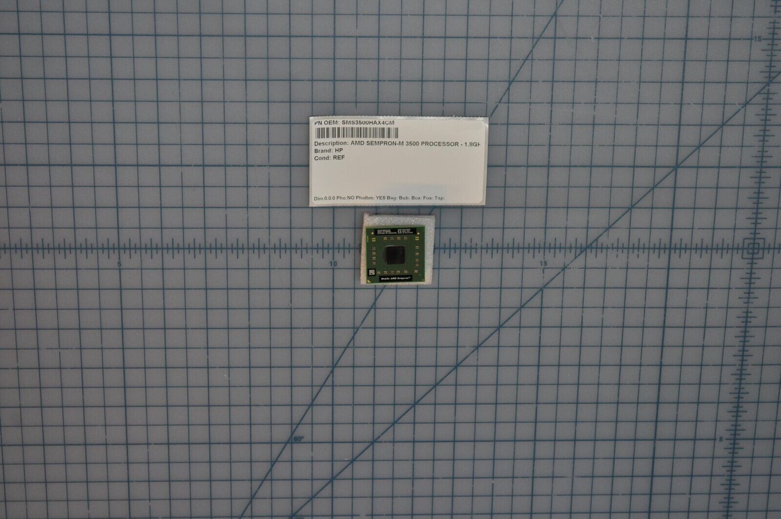 AMD Sempron 3500+ 1.80GHZ 800MHz 512KB L2 Cache Socket PGA638 SMS3500HAX4CM