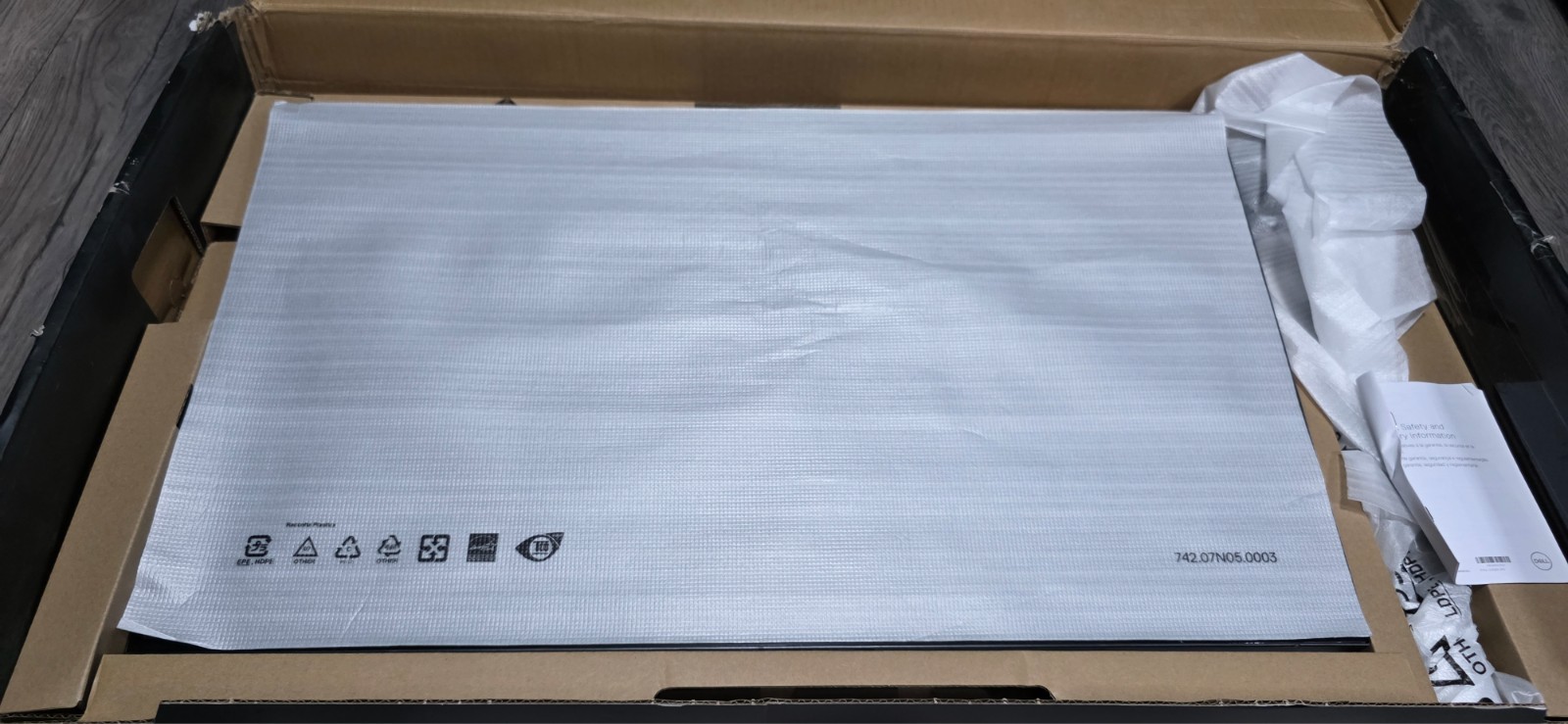 Dell UltraSharp U3225QE 32" 16:9 4K 120Hz Thunderbolt LED HDR Monitor