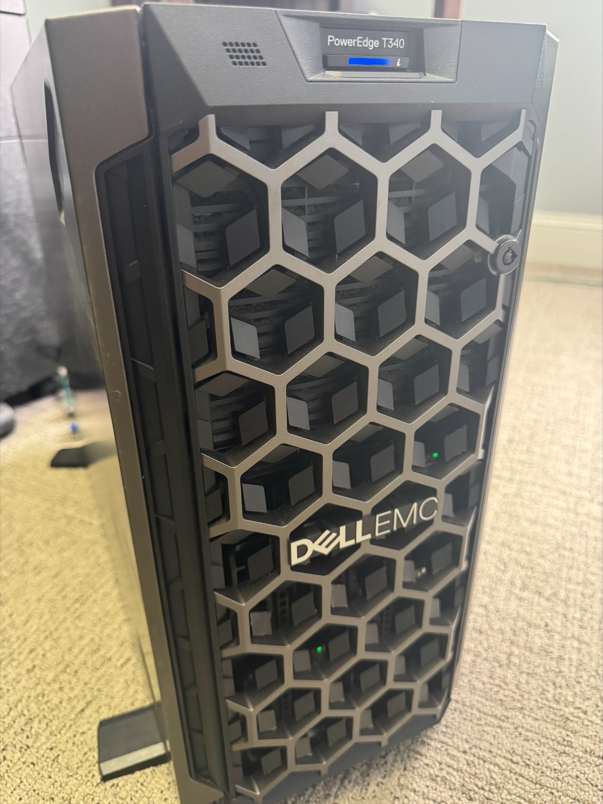 dell poweredge t340 tower server Intel E-2236 3.4GHz 32GB Ram Dual Power H330