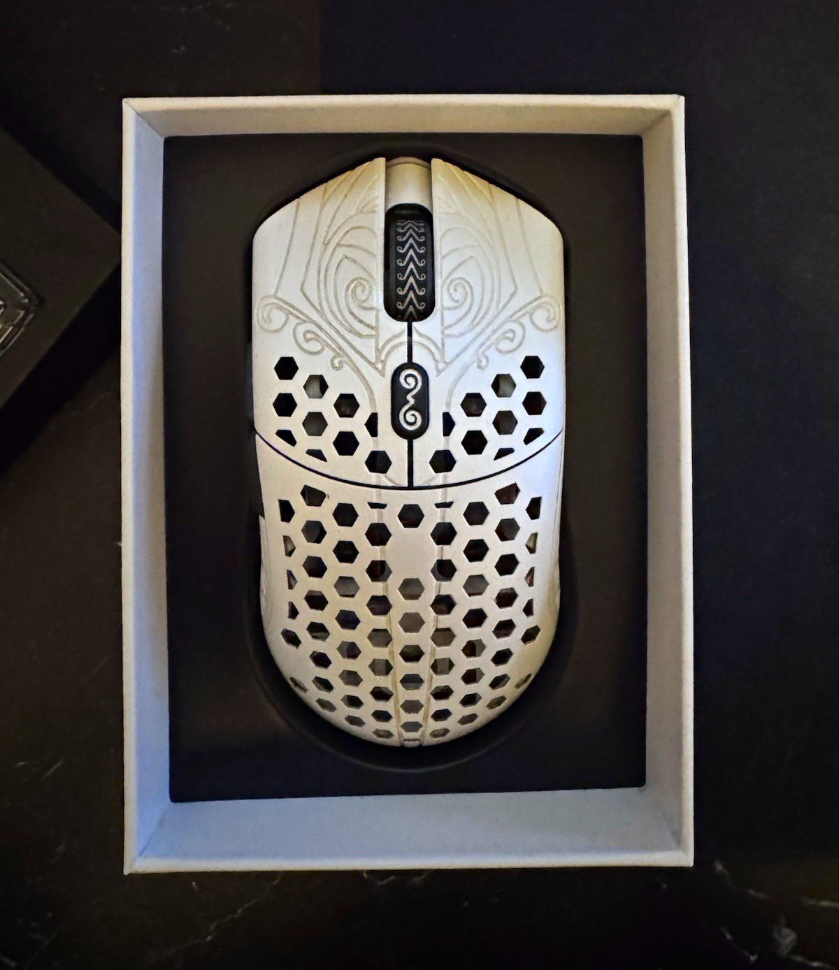 Finalmouse Starlight-12 Pegasus - Medium #4406/5000