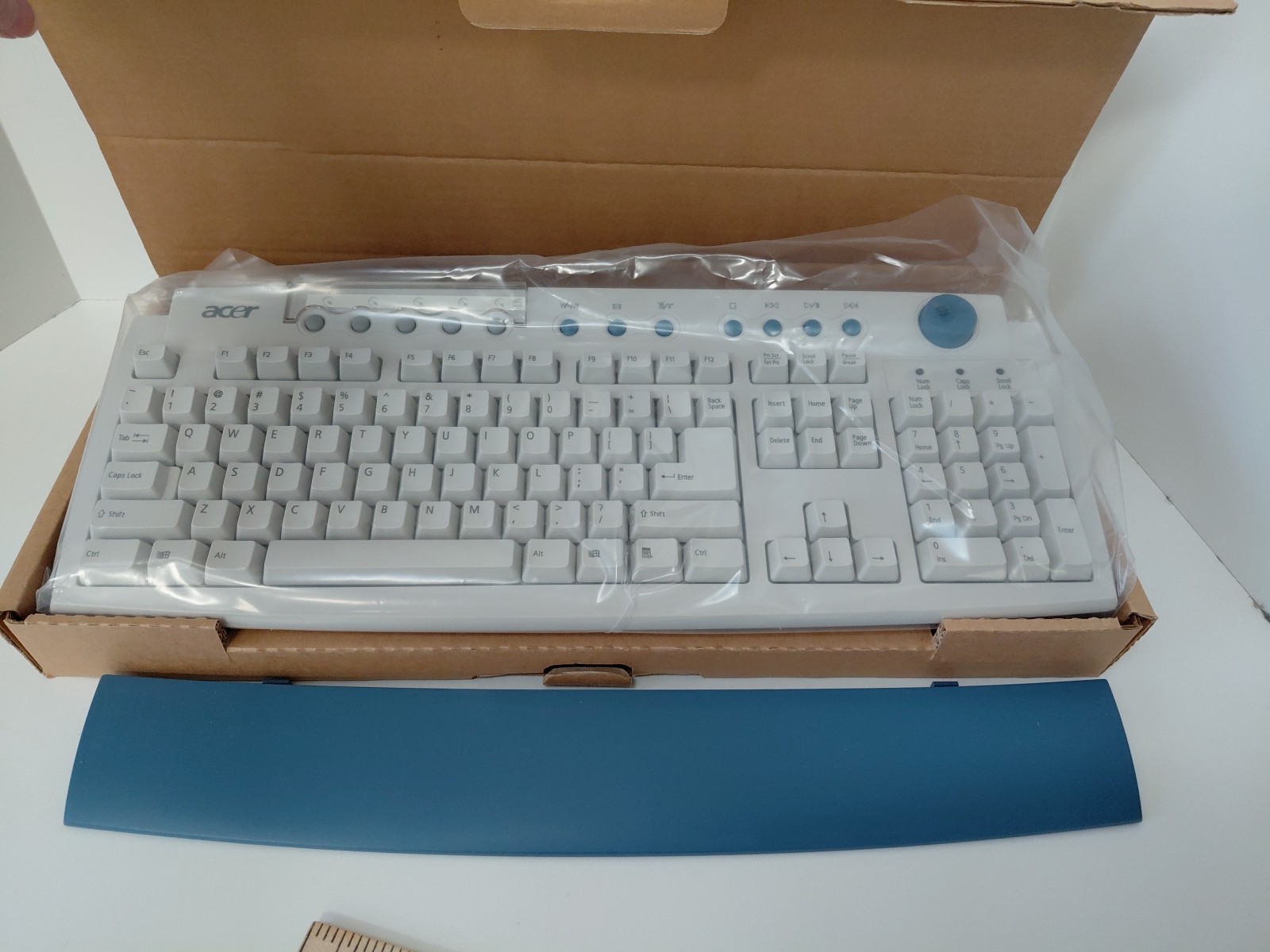 ACER 6511-UV 41/M USB MULTIMEDIA KEYBOARD