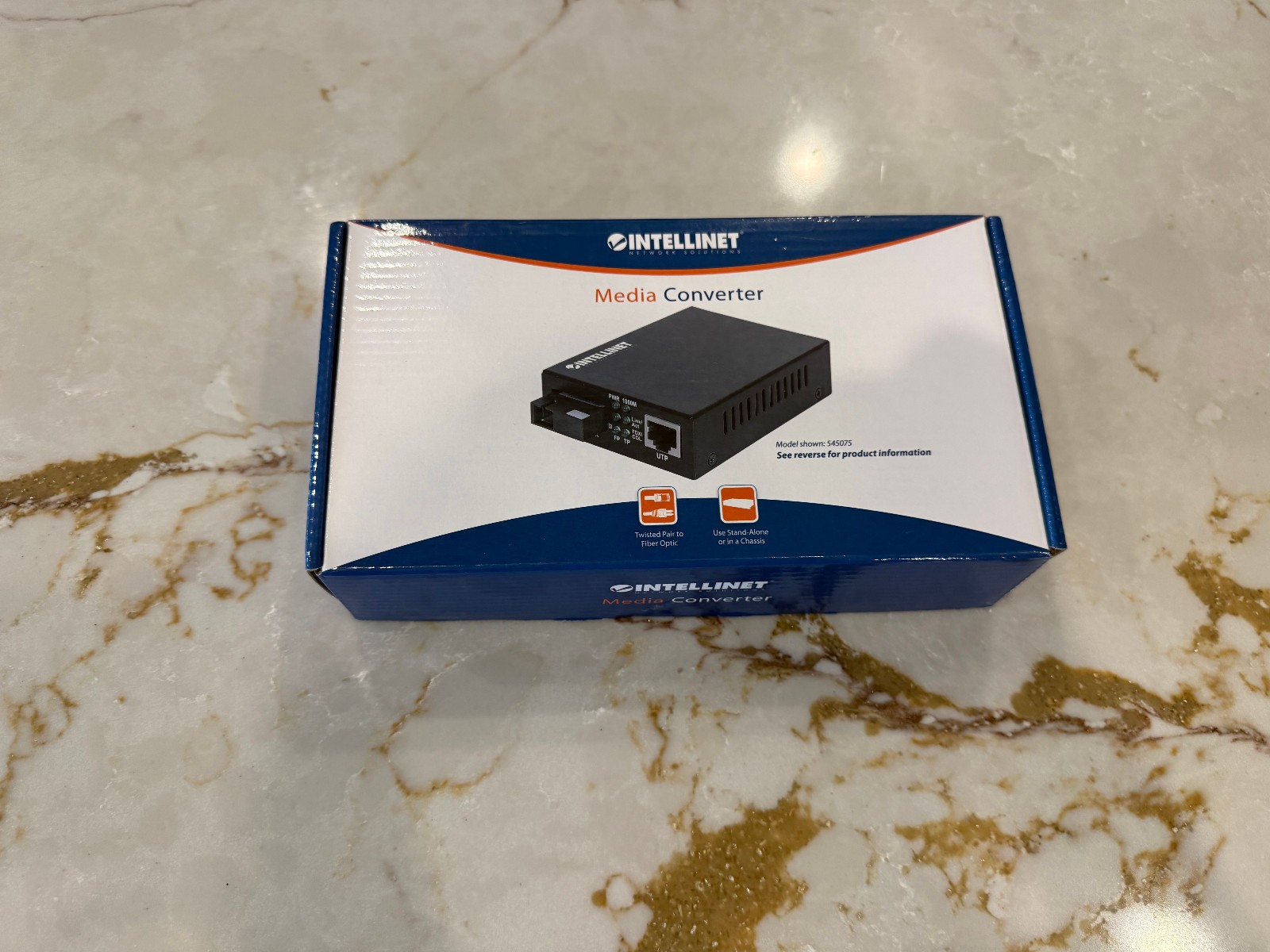 Intellinet Gigabit Media Converter 1000Base-T to 1000Base-SX Fiber