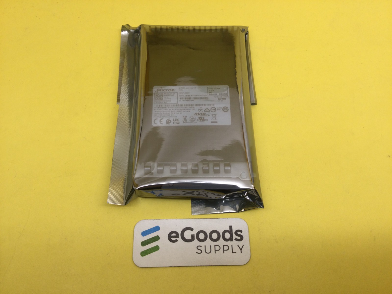 DPR0G DELL 30.72 TB PCIe 4.0 x4 NVMe 2.5in U.3 Internal SSD MTFDKCC30T7TGR New