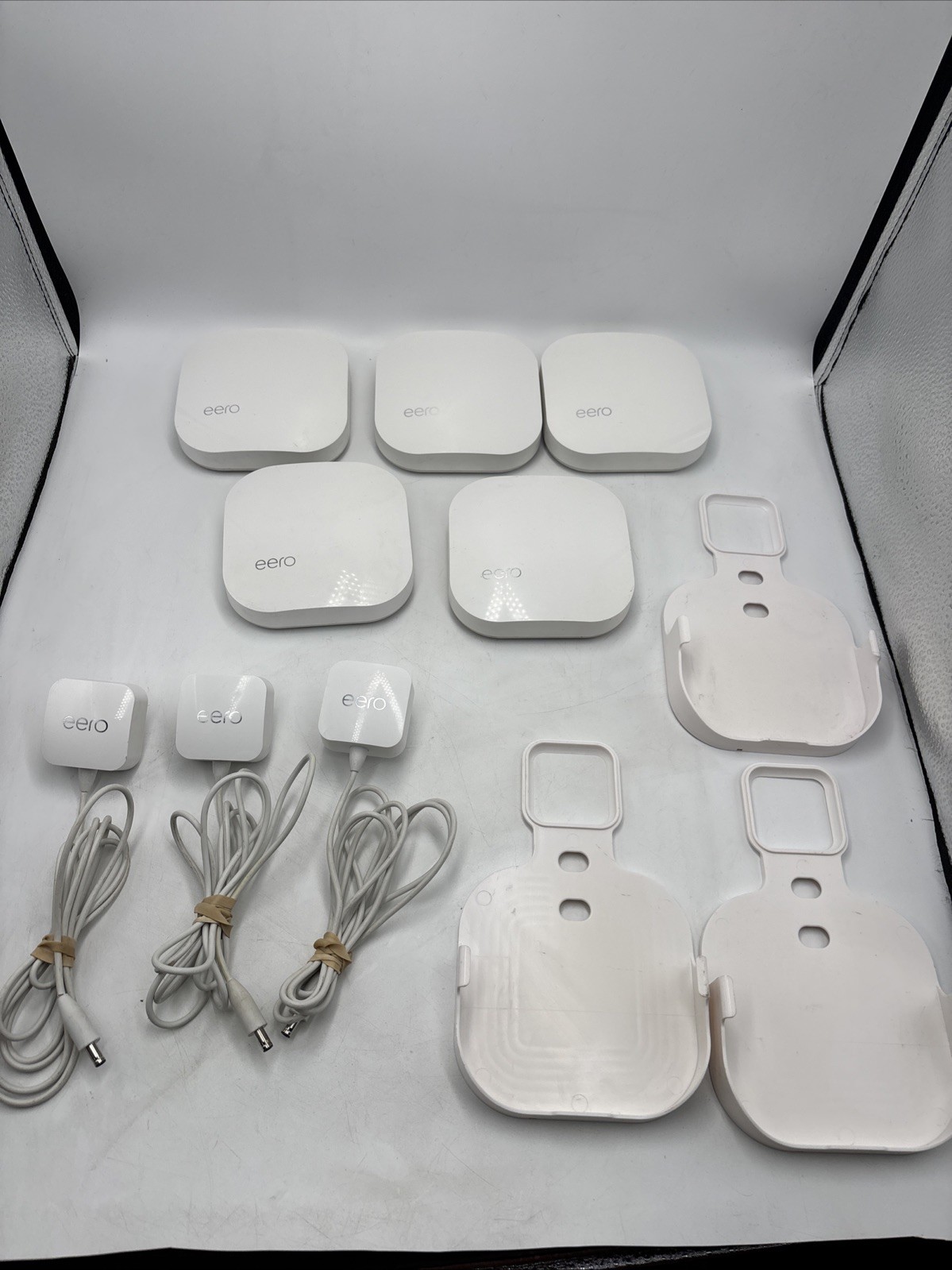 Eero 1st Generation Mesh Wi-Fi Router - Lot Of 5 - Model (A010001)