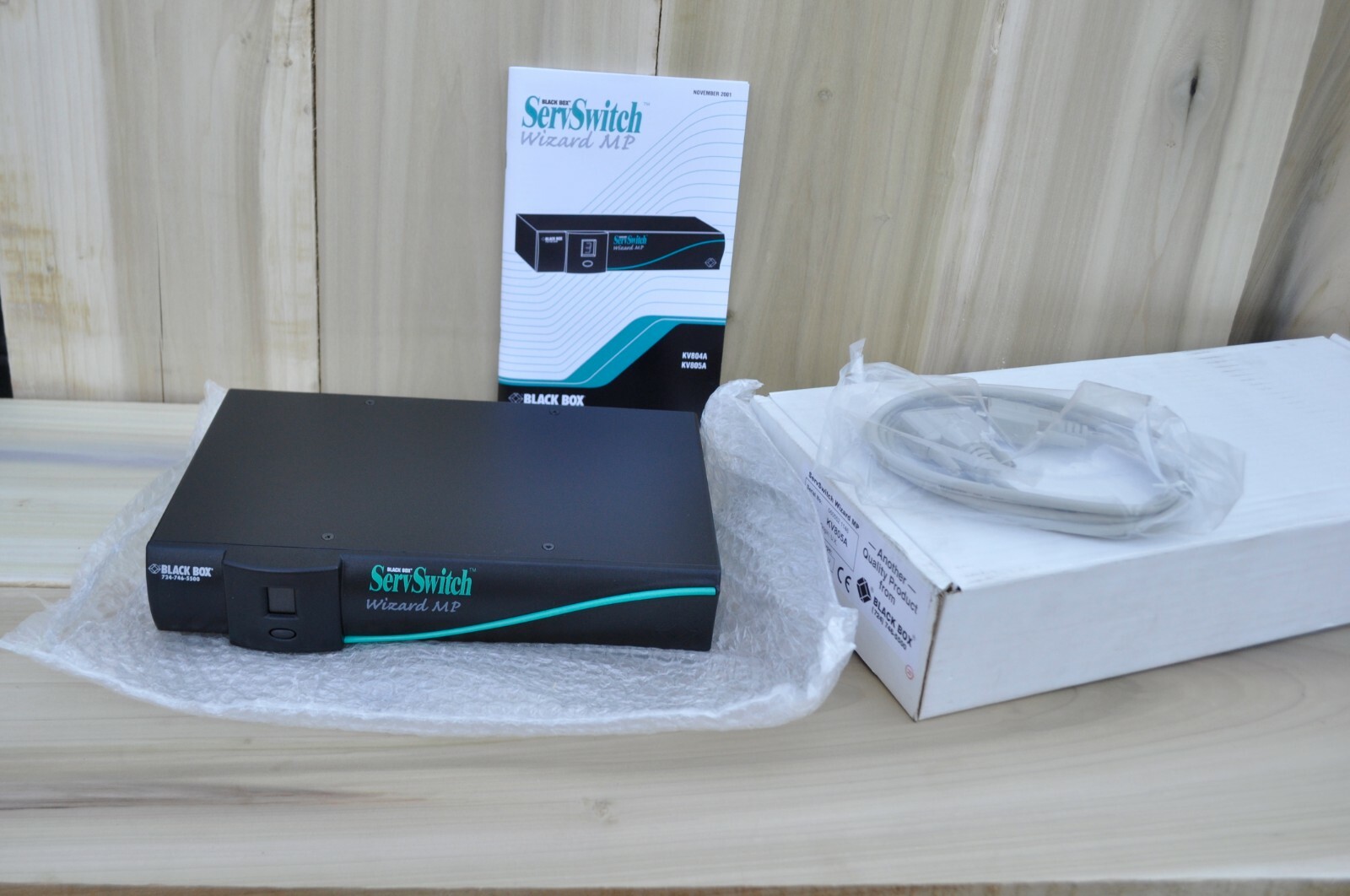 Black Box Server Switch KV805A 