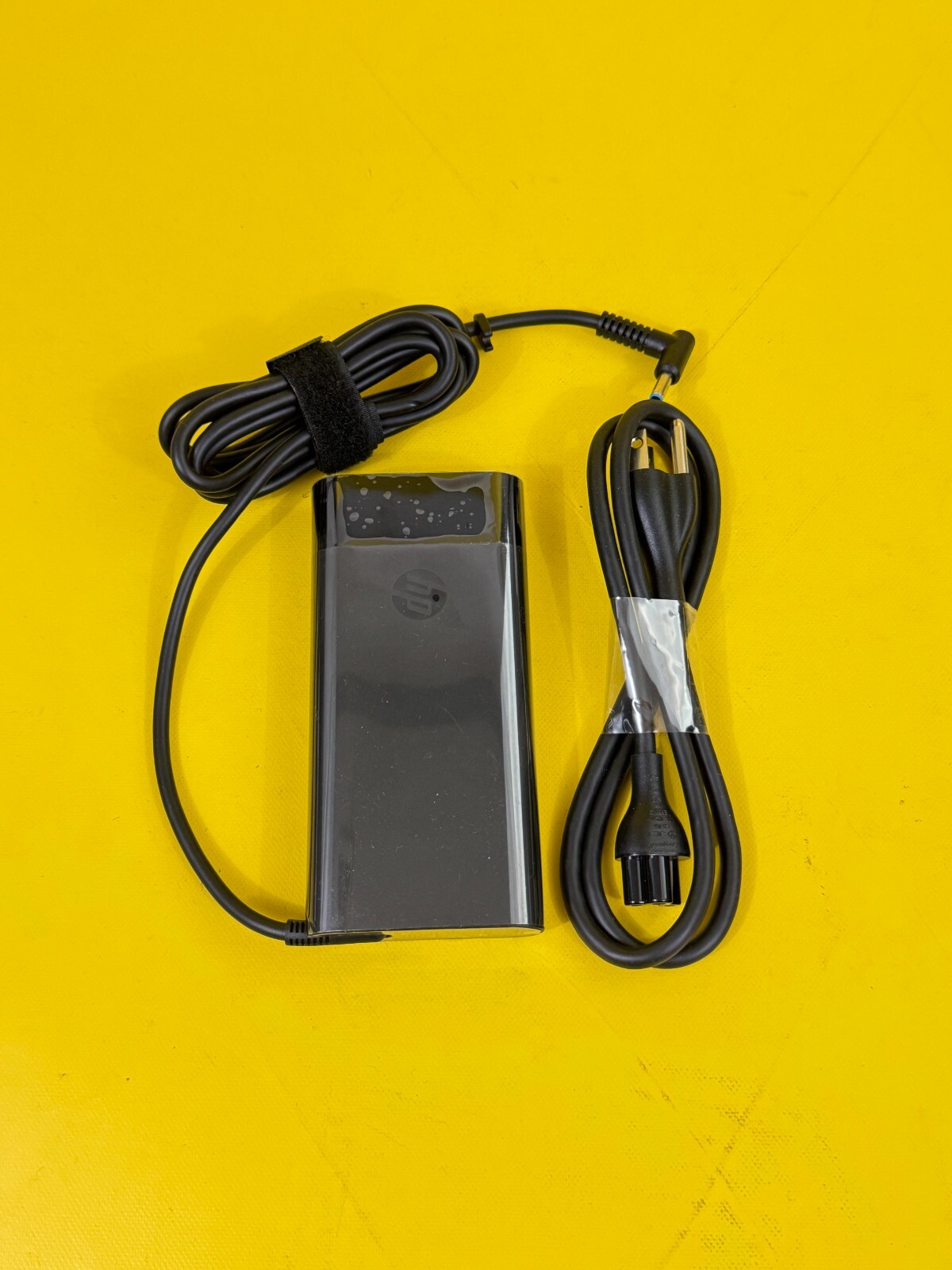 Original AC Adapter TPN-DA09 for HP 150W 19.5V 7.7A  Pavilion Gaming - Blue Tip