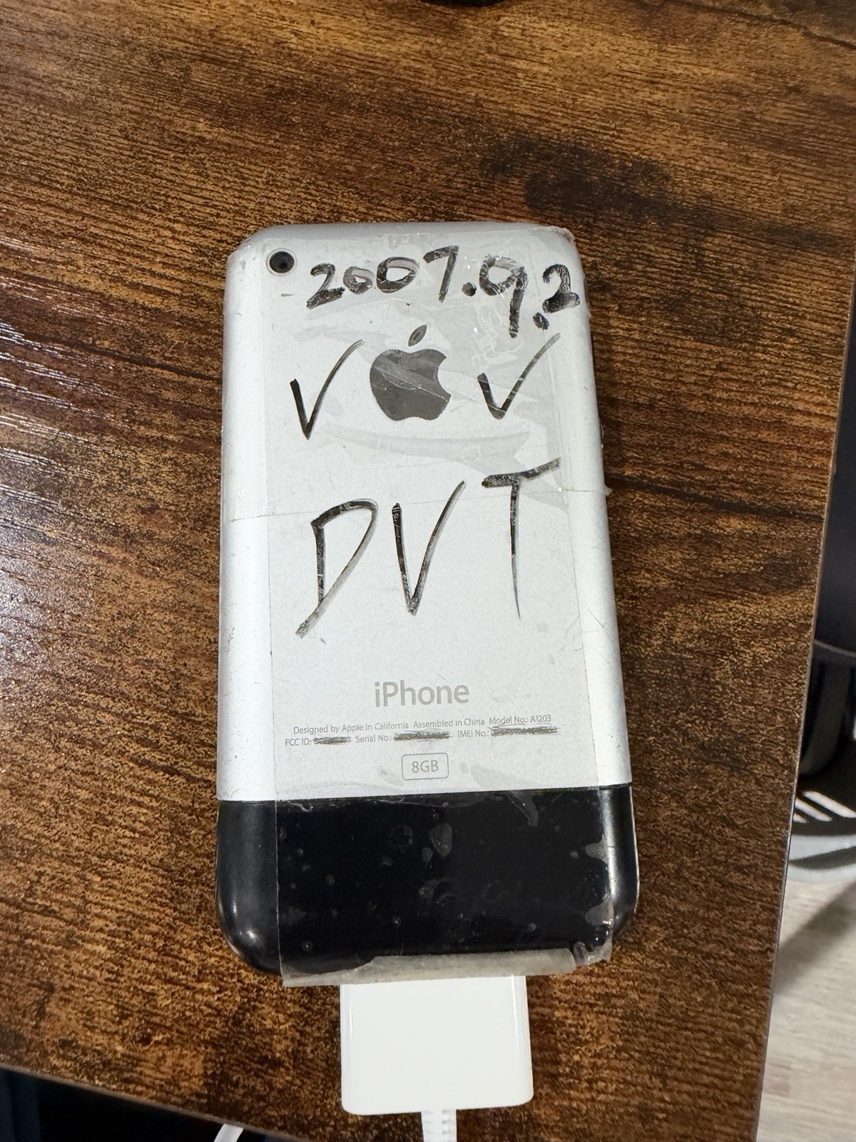 iPhone 2G (8GB) – Marked '2007 DVT', Unknown Sold As-Is