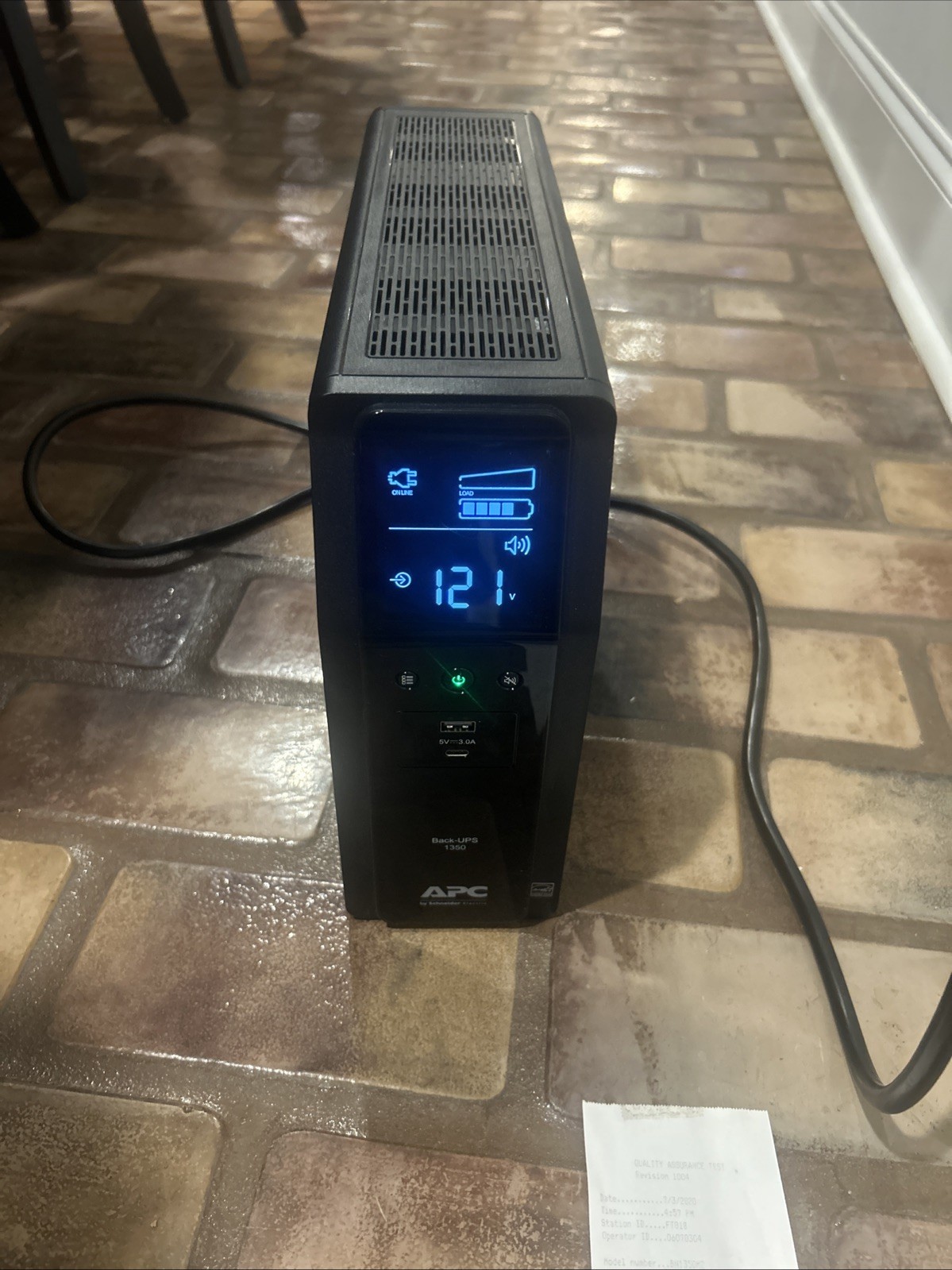 APC Back-UPS 1350