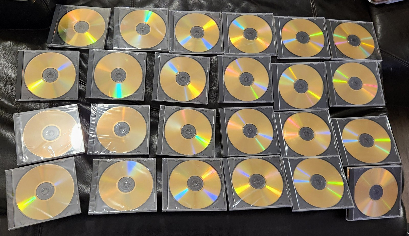 Lot of 24 Mitsui Gold 24kt Archival CD-R Discs  Open Box / Unused Mint Condition