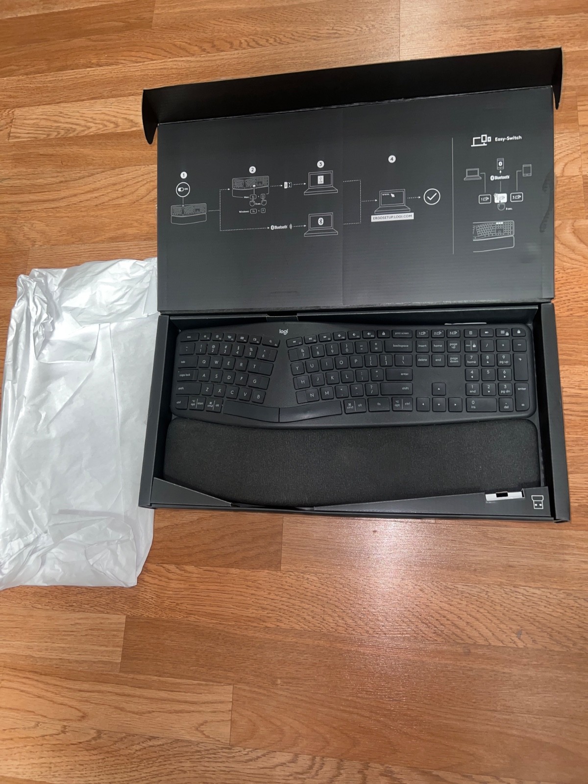 Logitech Ergo K860 Split Ergonomic Keyboard - Graphite (‎920-010175)