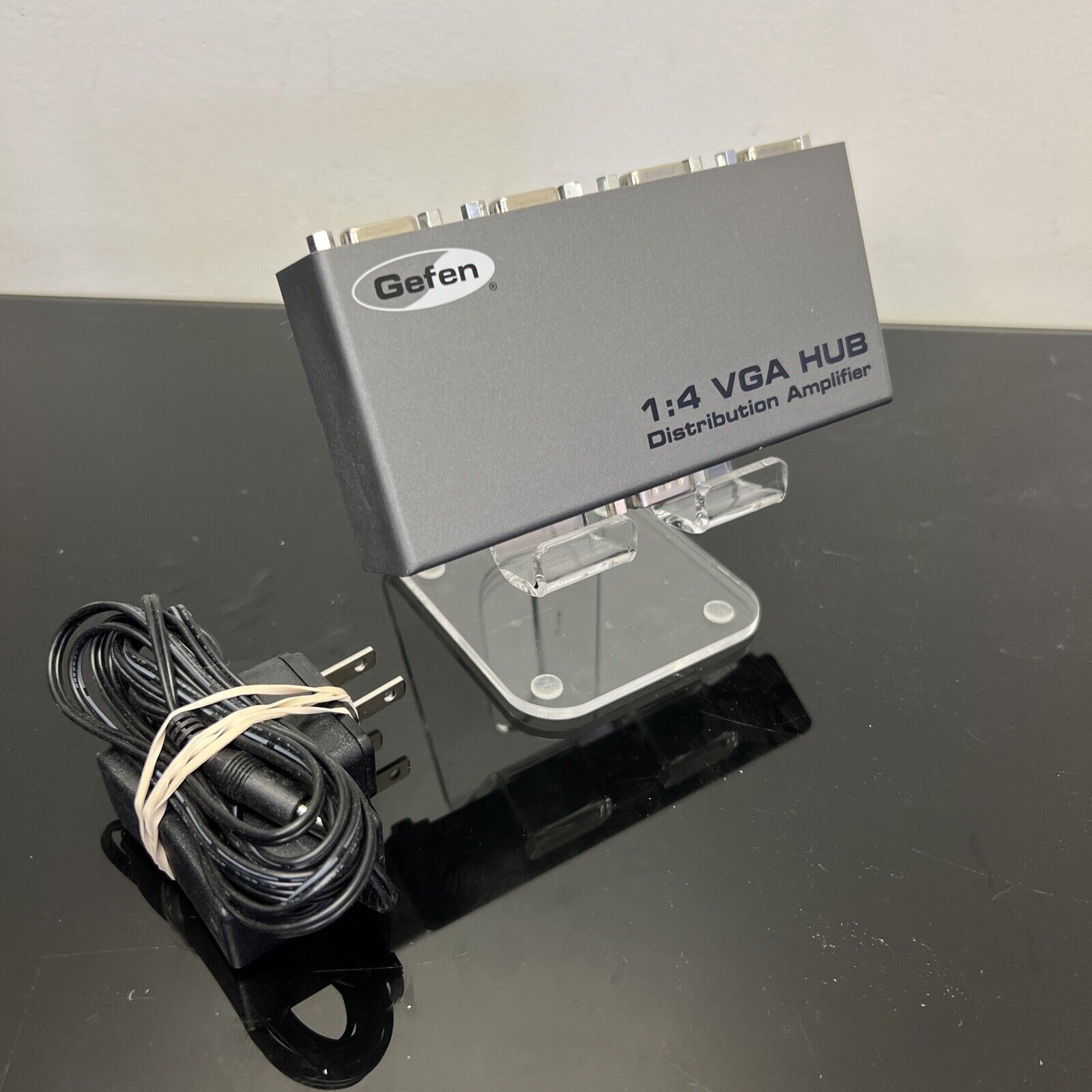 Gefen - EXT-VGA-145 - 1:4 VGA Hub Kit - VGA Distribution Amplifier
