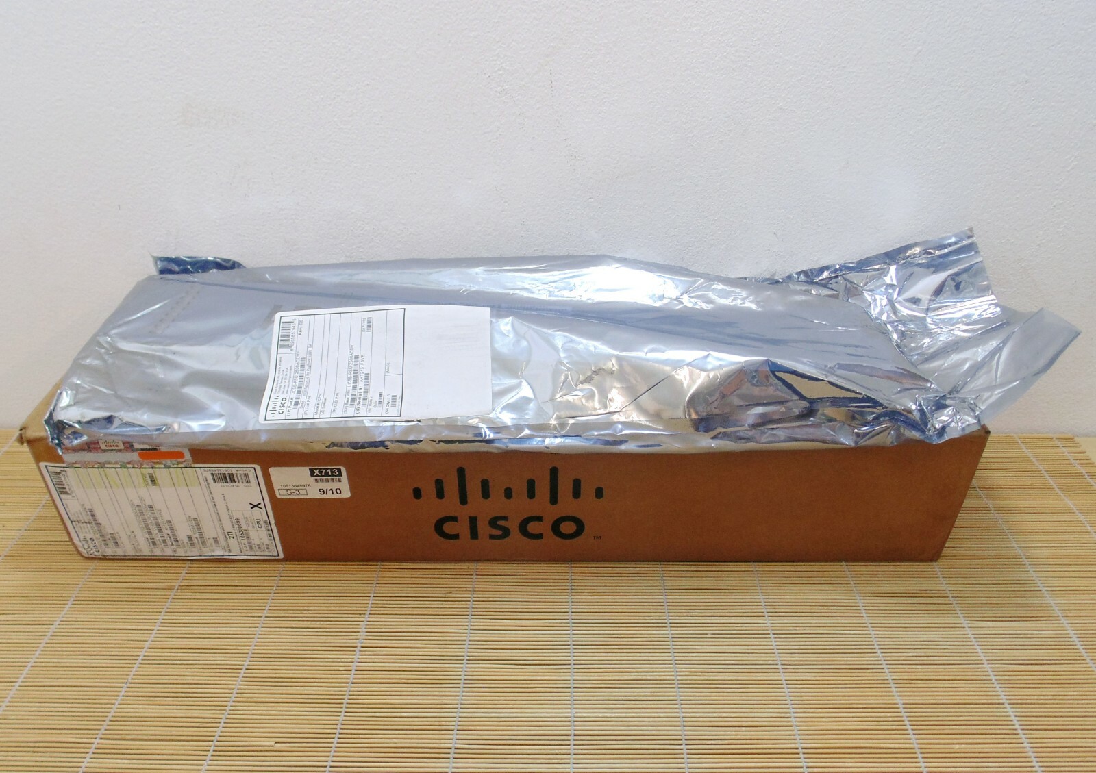 New Cisco UCSB-PSU-2500ACDV 2500W Platinum AC Hot Plug Power Supply New Open Box