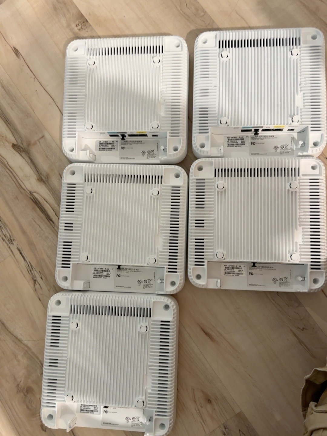 Cisco AIR-AP1852I-B-K9 Aironet 1852I Wireless Access Point Lot of 5 Untested