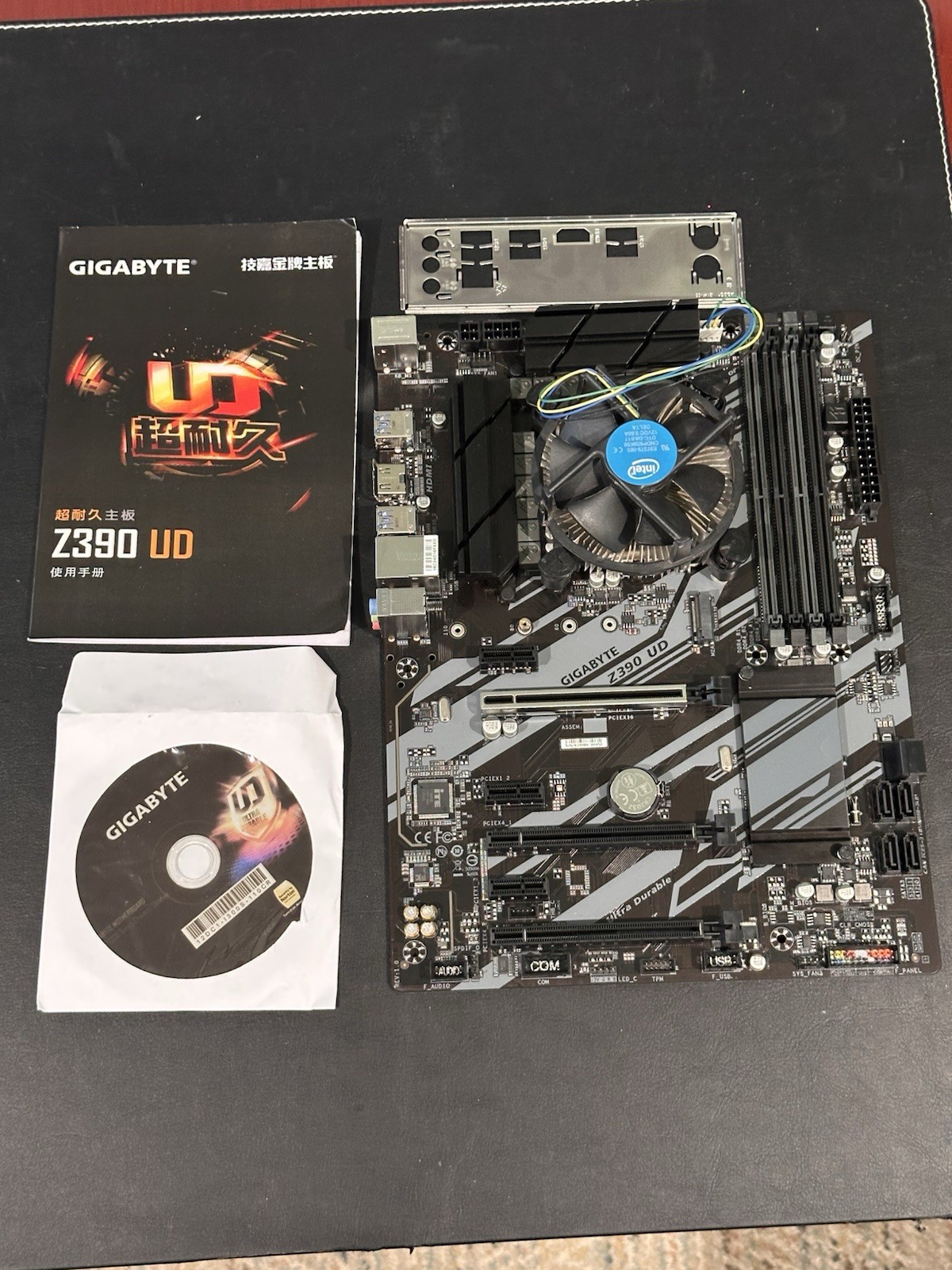 Gigabyte  Z390 UD + Intel i5-9400 2.9GHz 6-Core Cpu + Stock Cooler Bundle