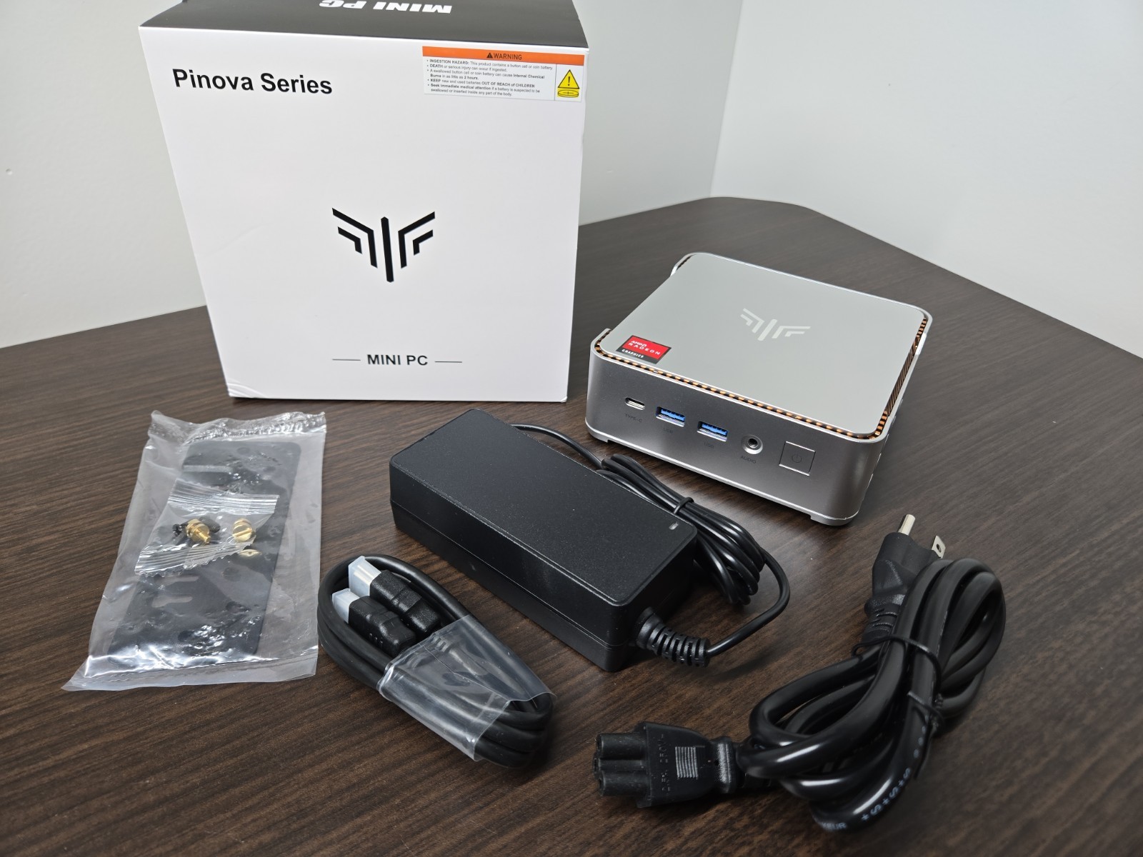 KAMRUI Mini PC P2 Ryzen Embedded R2544 Mini Desktop Computer 16GB DDR4 512GB SSD