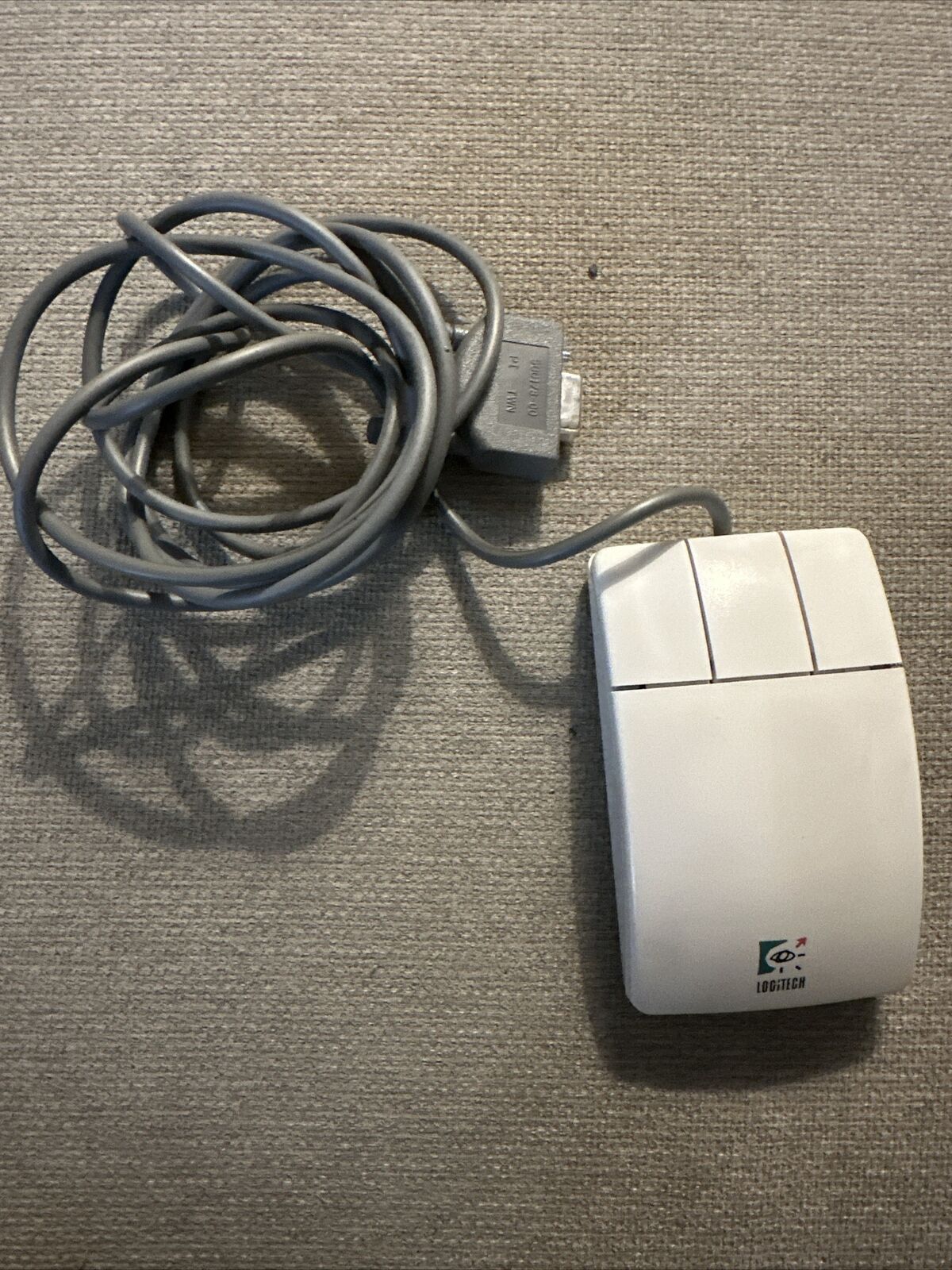 Logitech M-MD15L  Ball Type Corded bus Vintage Computer Mouse PC *tested*