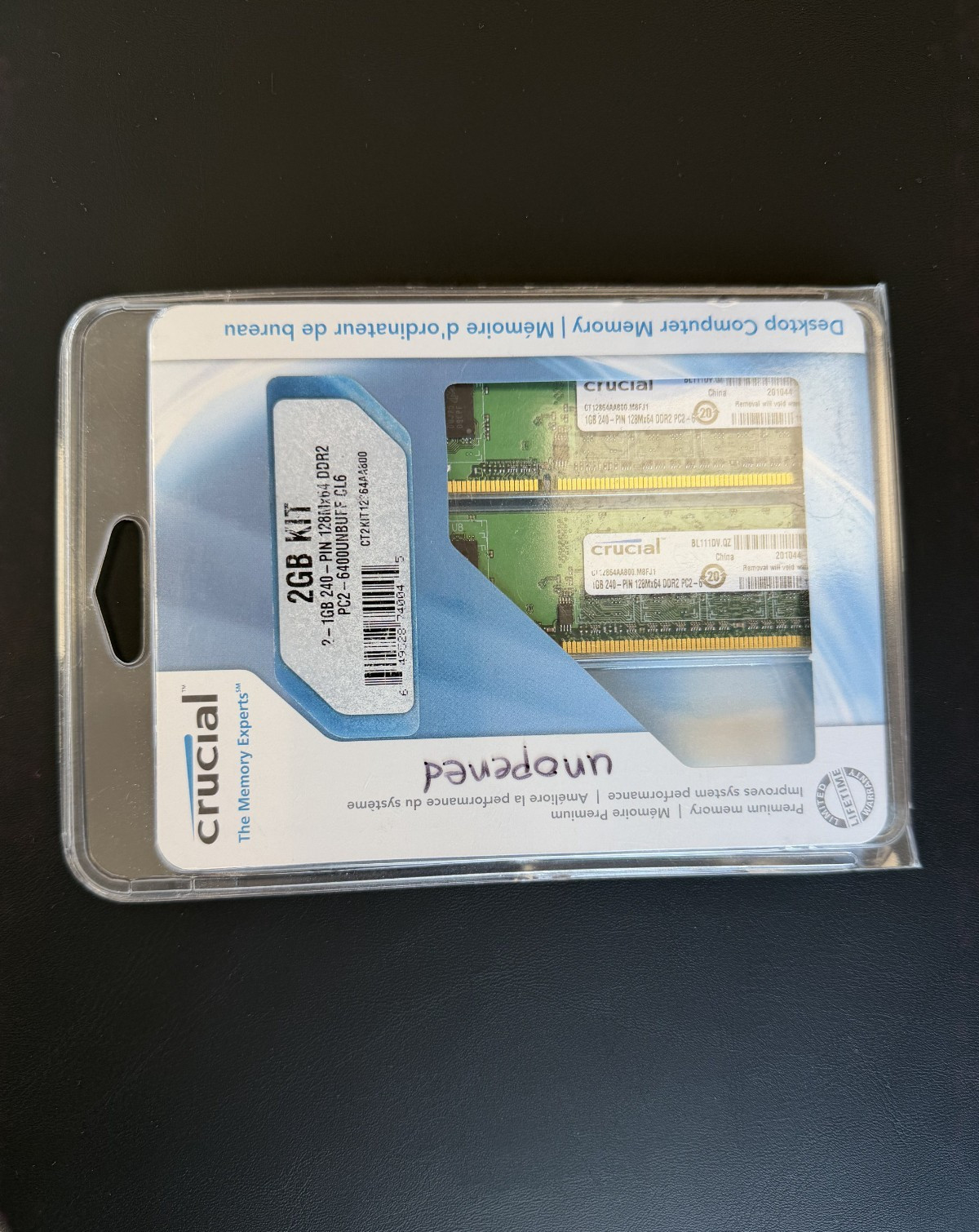 Crucial PC2-6400 2 GB DIMM 800 MHz DDR2 SDRAM Memory (CT25672AP80E)