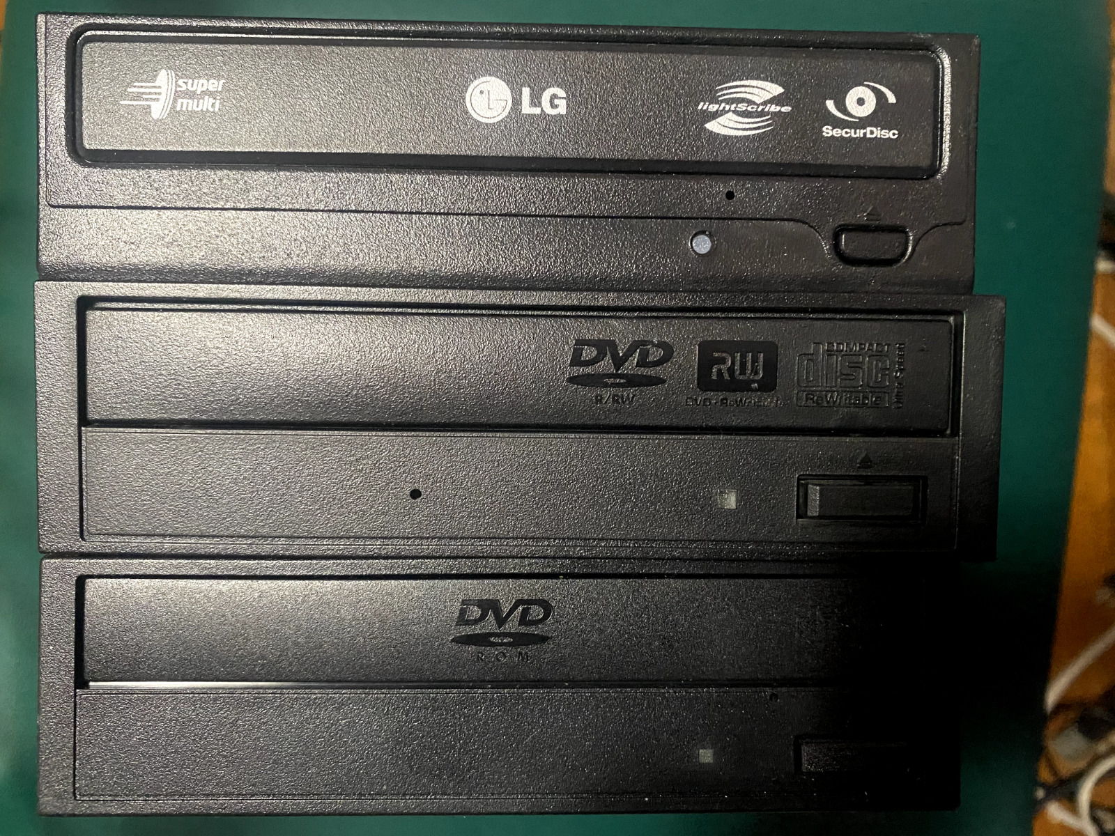 Lot of 3 Internal Desktop DVD Writer/DVD-ROM drives, GH22LS30, TS-H353, AD-5170S