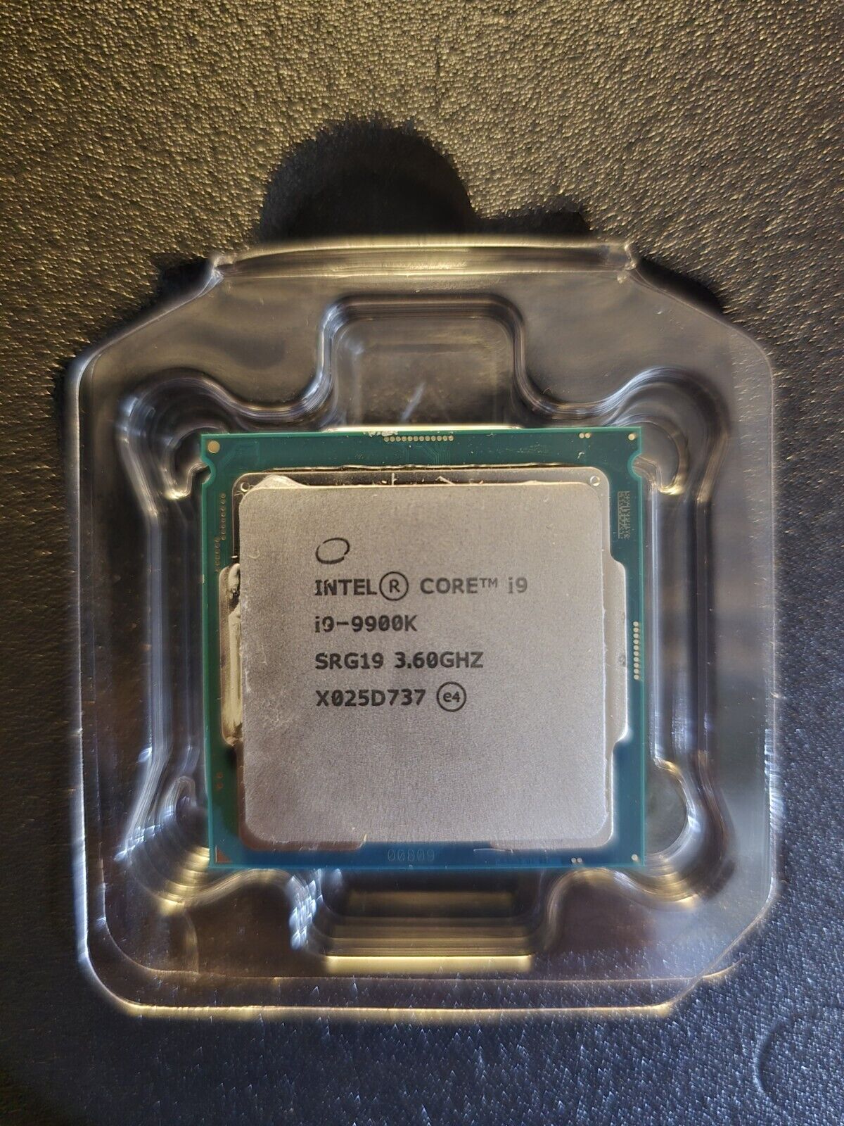 Intel Core i9-9900K 3.6GHz 8-Core Processor (BX806849900K)