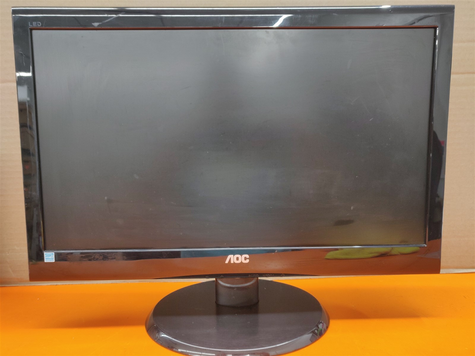 ⭐️⭐️⭐️⭐️⭐️ Monitor AOC E2050Swd 20" LED Backlight Widescreen VGA DVI - No Cables