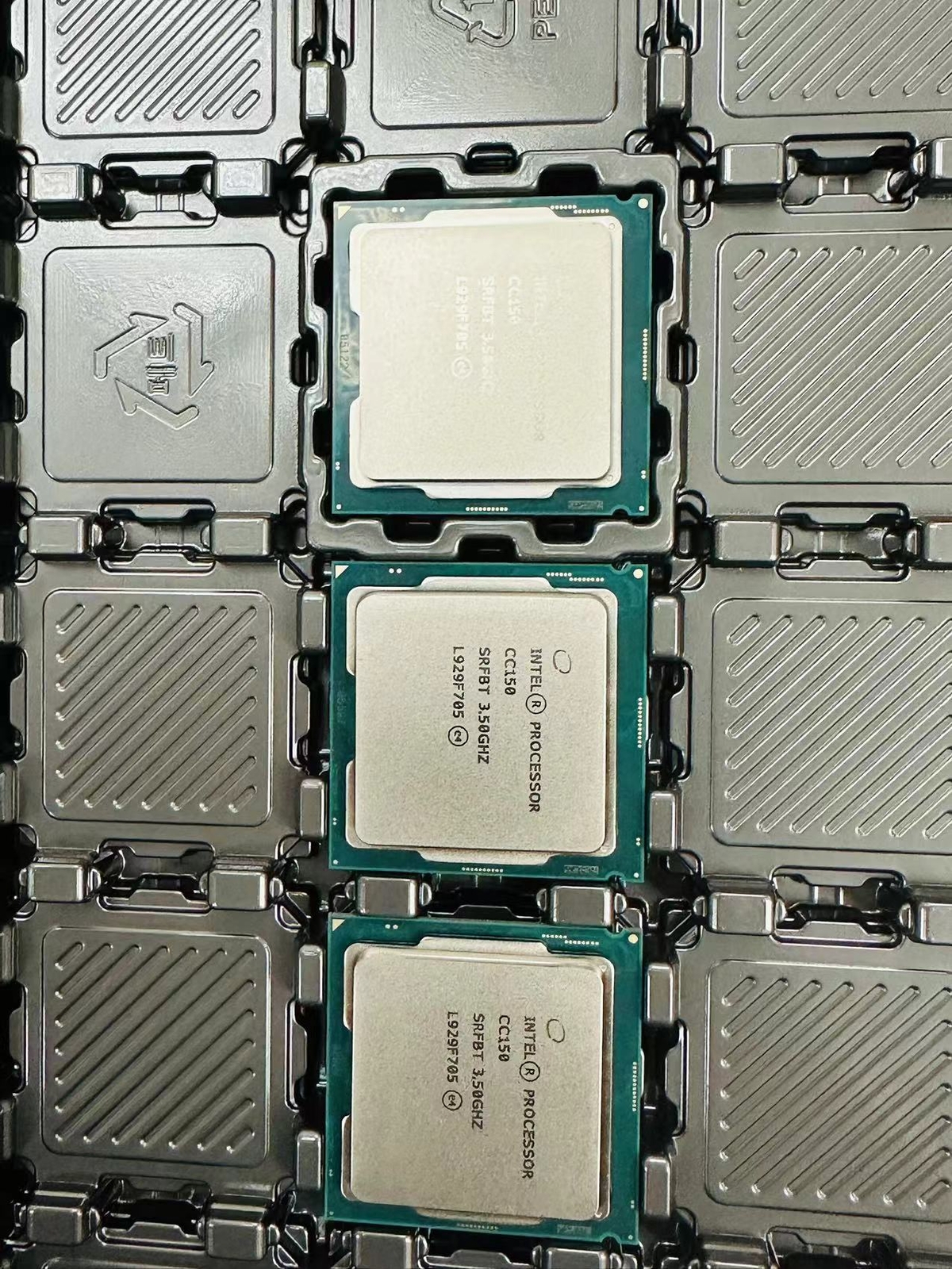 Intel(R) CC150 CPU 8C/16T 3.50GHz Support H310/B365/H370/Z370/Z390/Q370/C246/*