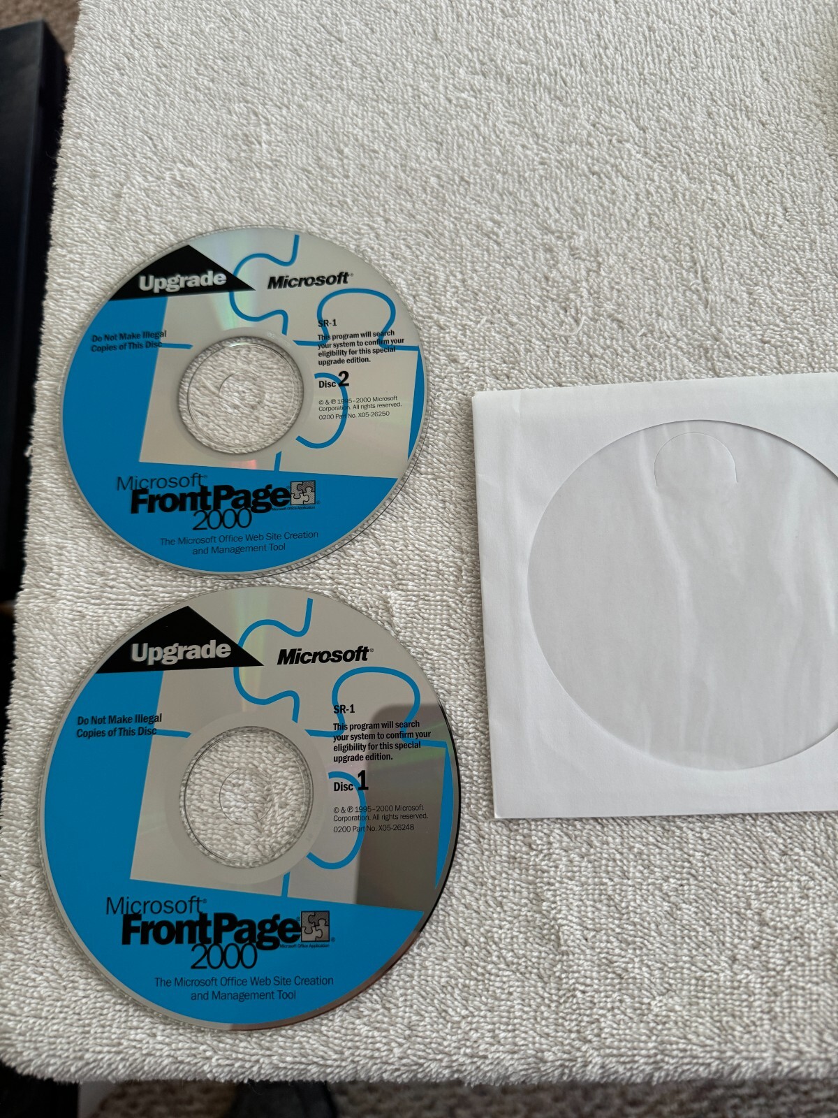 Microsoft Office FrontPage 2000 Upgrade - NO PRODUCT KEY