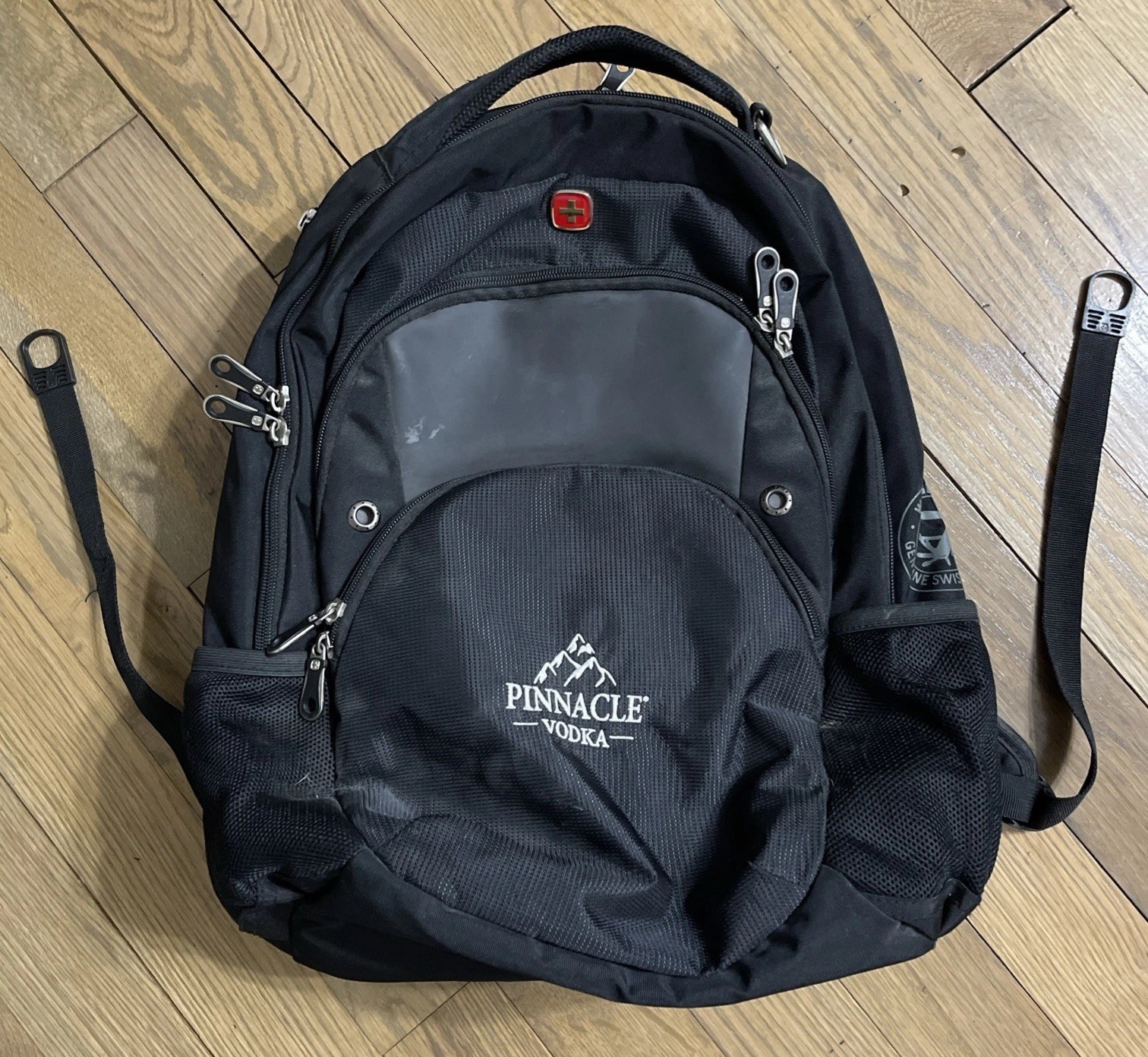 WENGER Swiss Army Synergy Ballistic 16-Inch Laptop Backpack Black PINNACLE VODKA