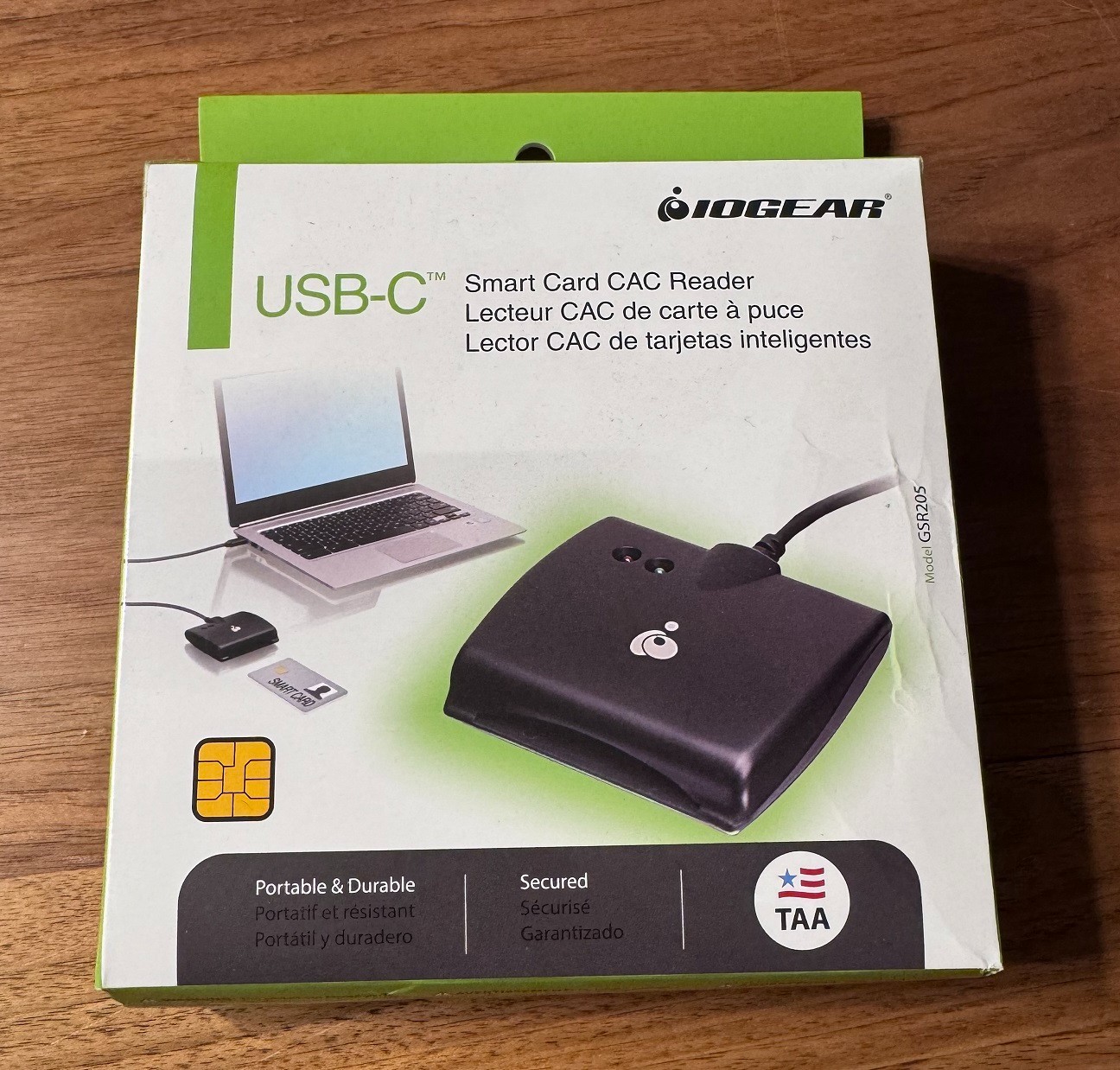 NEW IOGEAR USB-C Smart Card CAC Reader GSR205-A - 