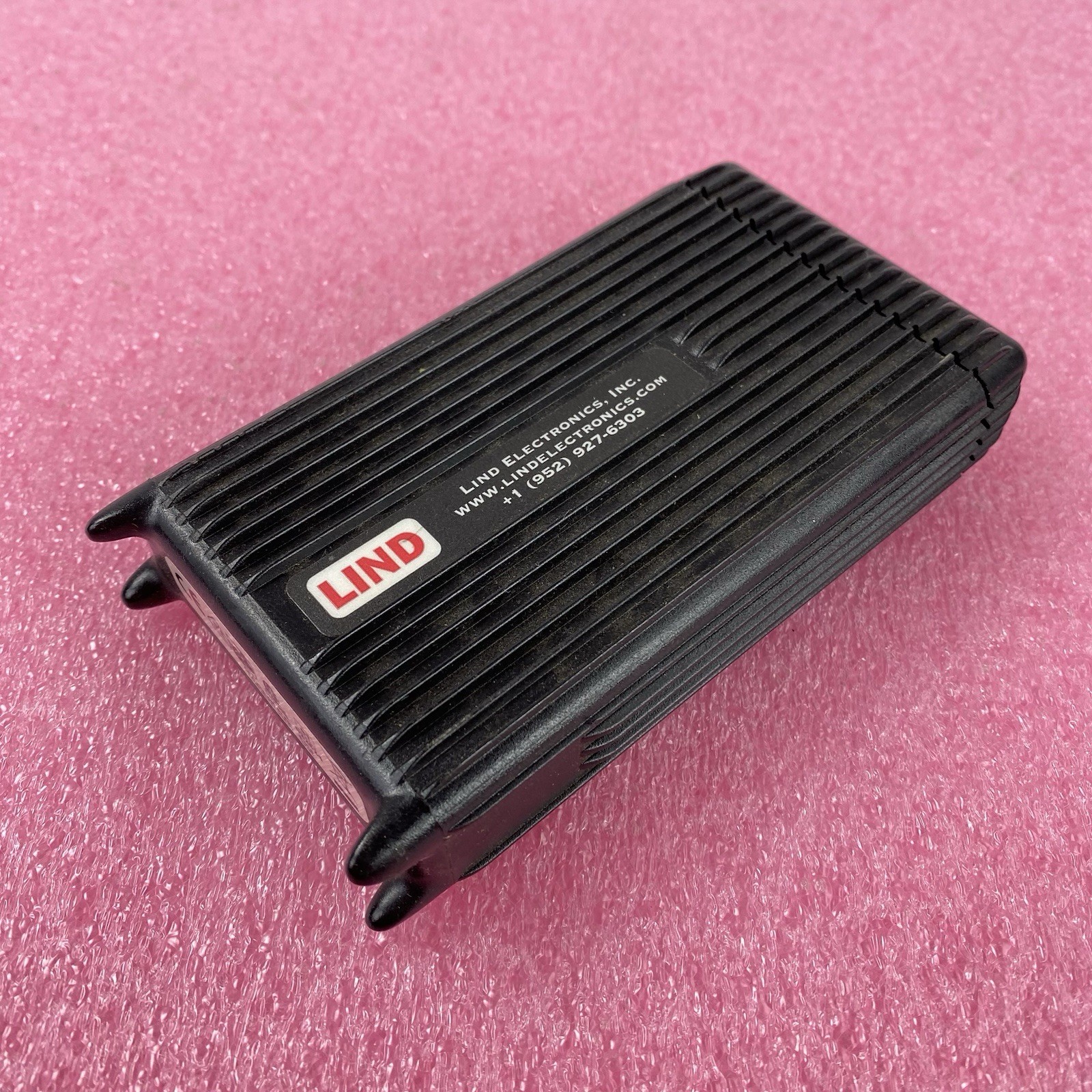LIND Model # DE2045-1319 LB 20V 4.5A Automobile Adapter No Cables
