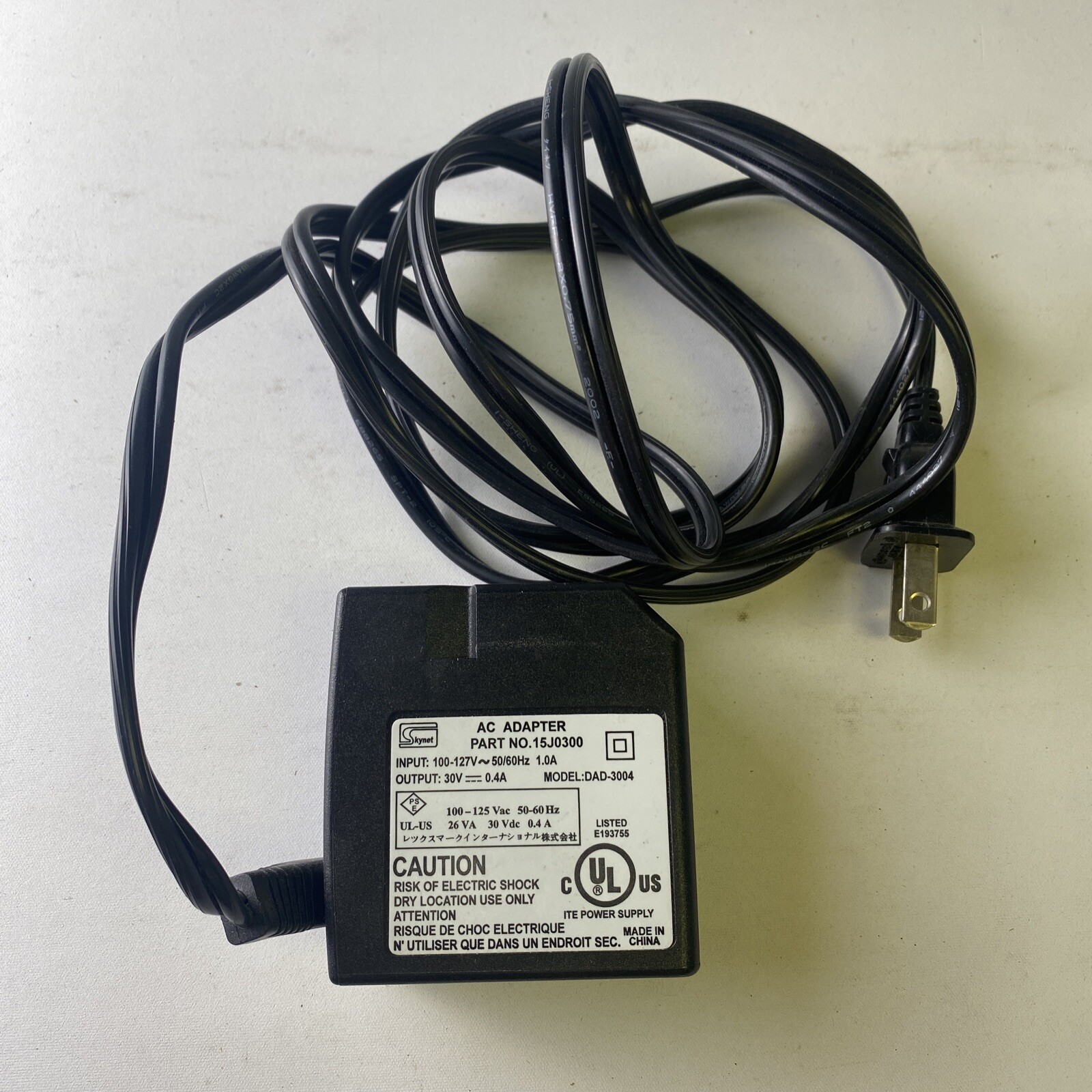 Skynet AC Power Adapter Part No.15J0300 Model DAD-3004 Output 30V 0.4A