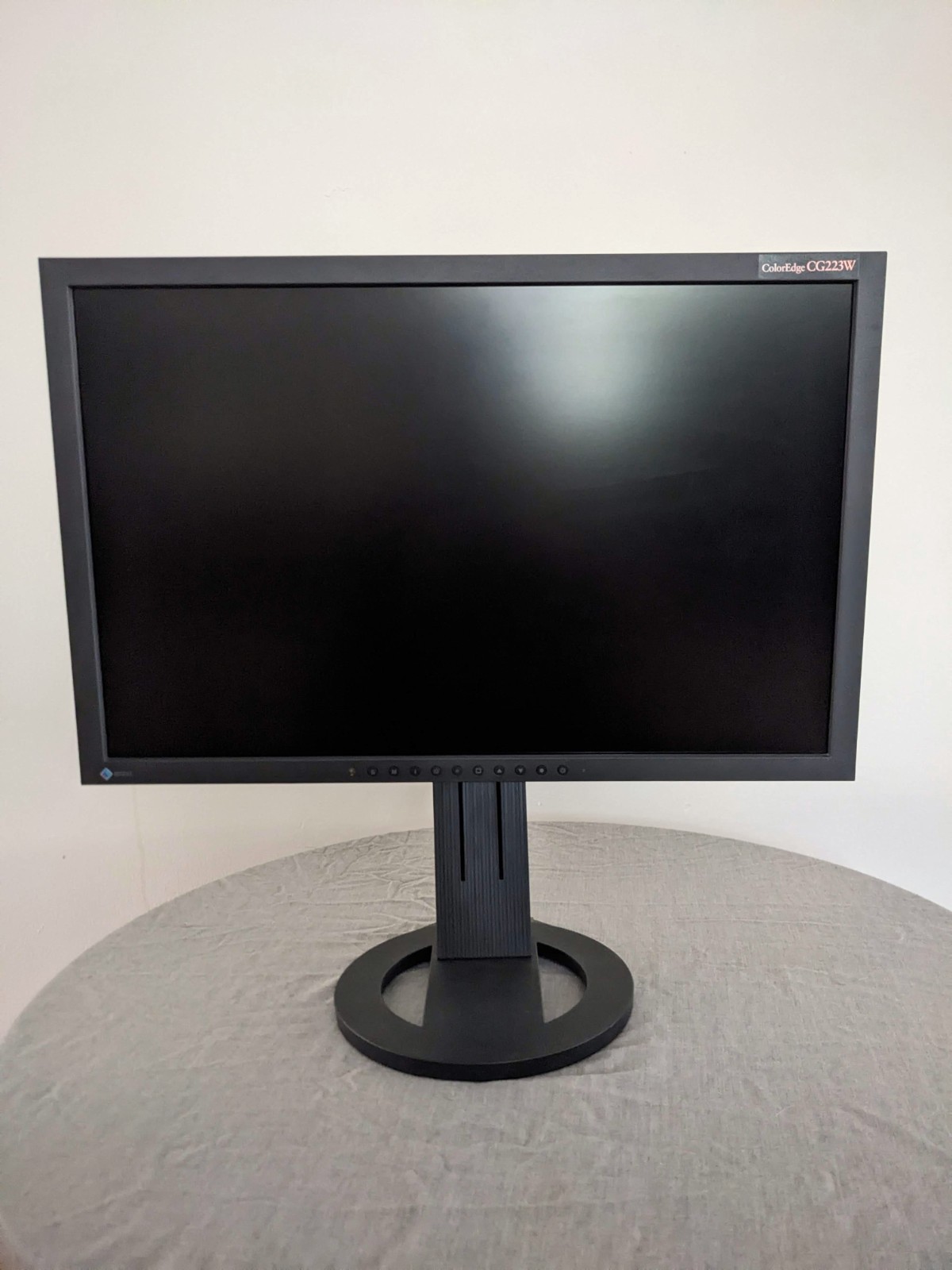 EIZO ColorEdge CG223W -- Tested Working