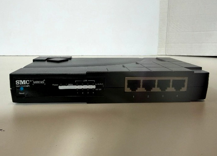 SMC Barricade SMC7004ABR 4 Port 10/100 Mbps Broadband Router (4B-B2)