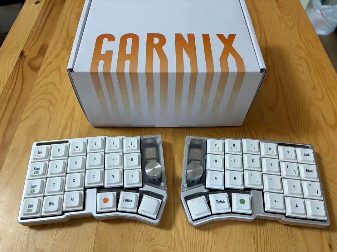 Cornix LP Silver Split Mechanical Keyboard Mint