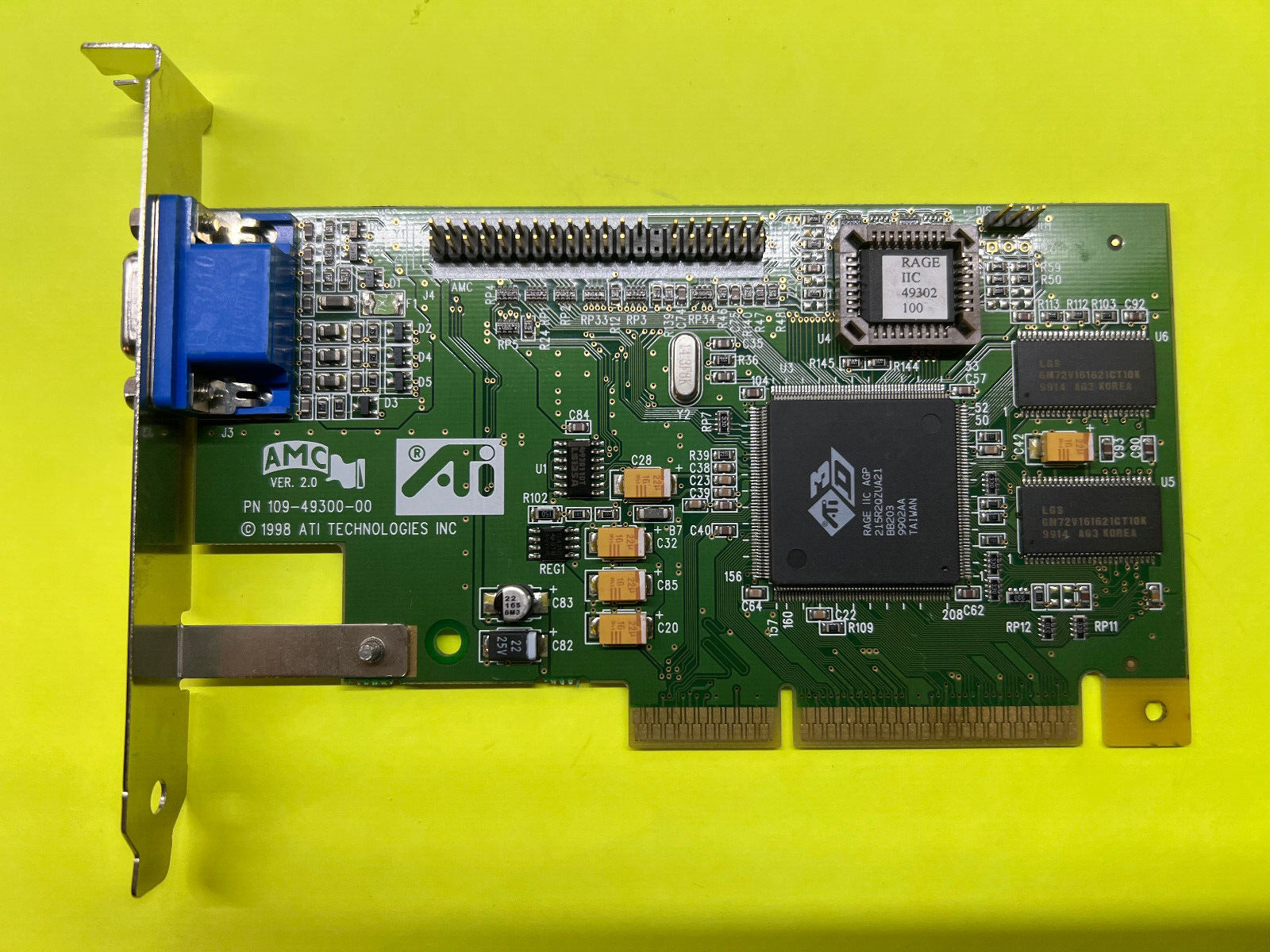 ATI Rage IIC VGA AGP Video Card with 