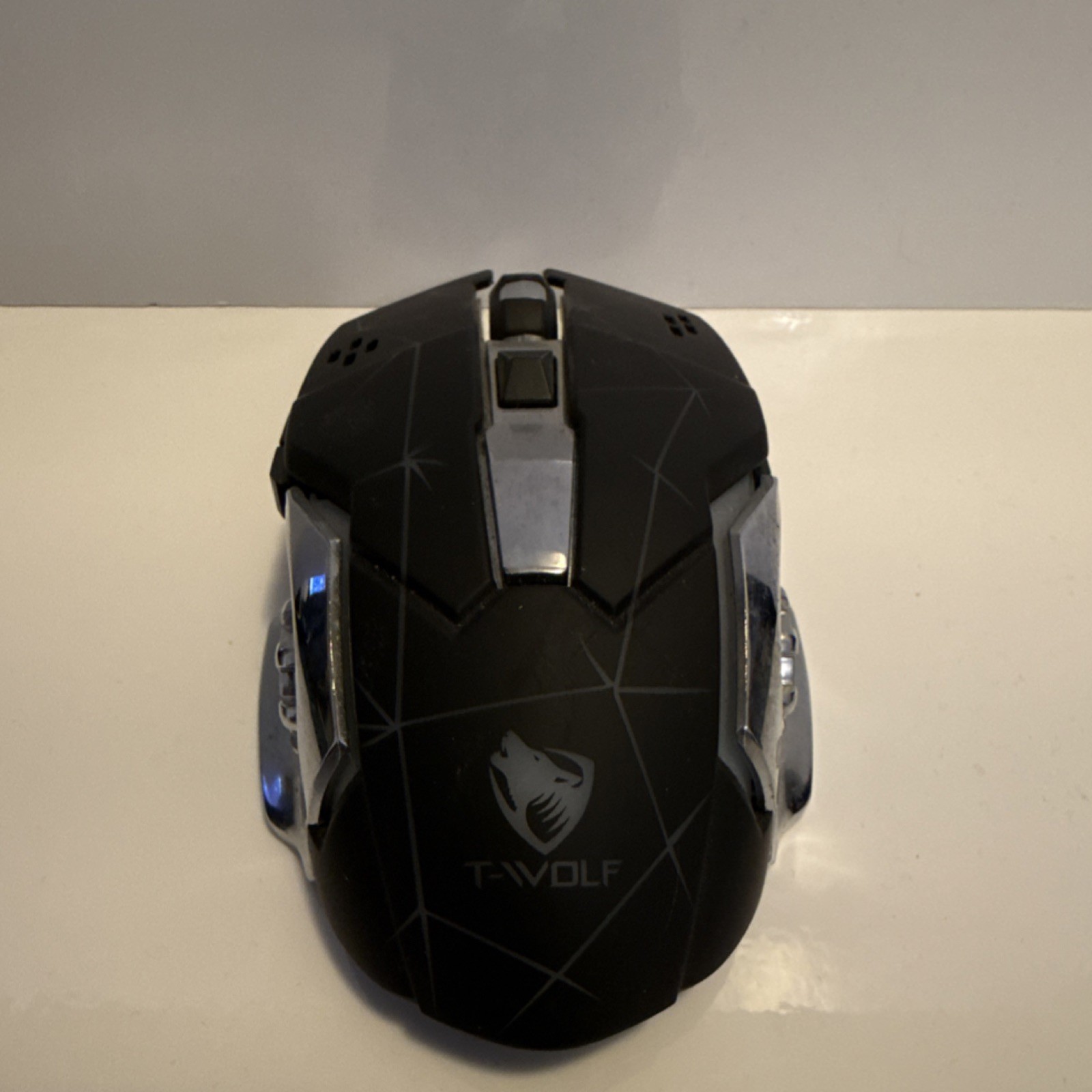 T-Wolf Q13 Wireless Rechargeable Backlit Optical Gaming Mouse Black Silver