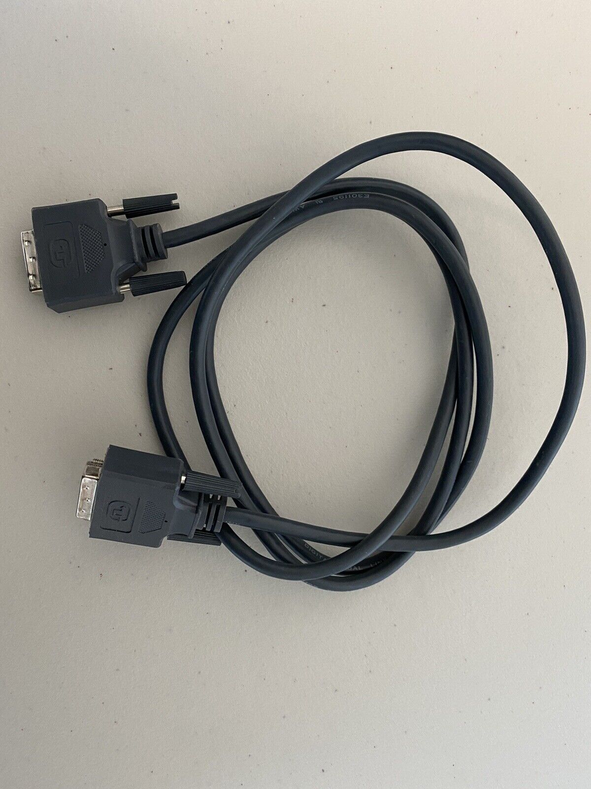 Premium DVI to DVI Cable Monitor Cable Adapters 6 Feet