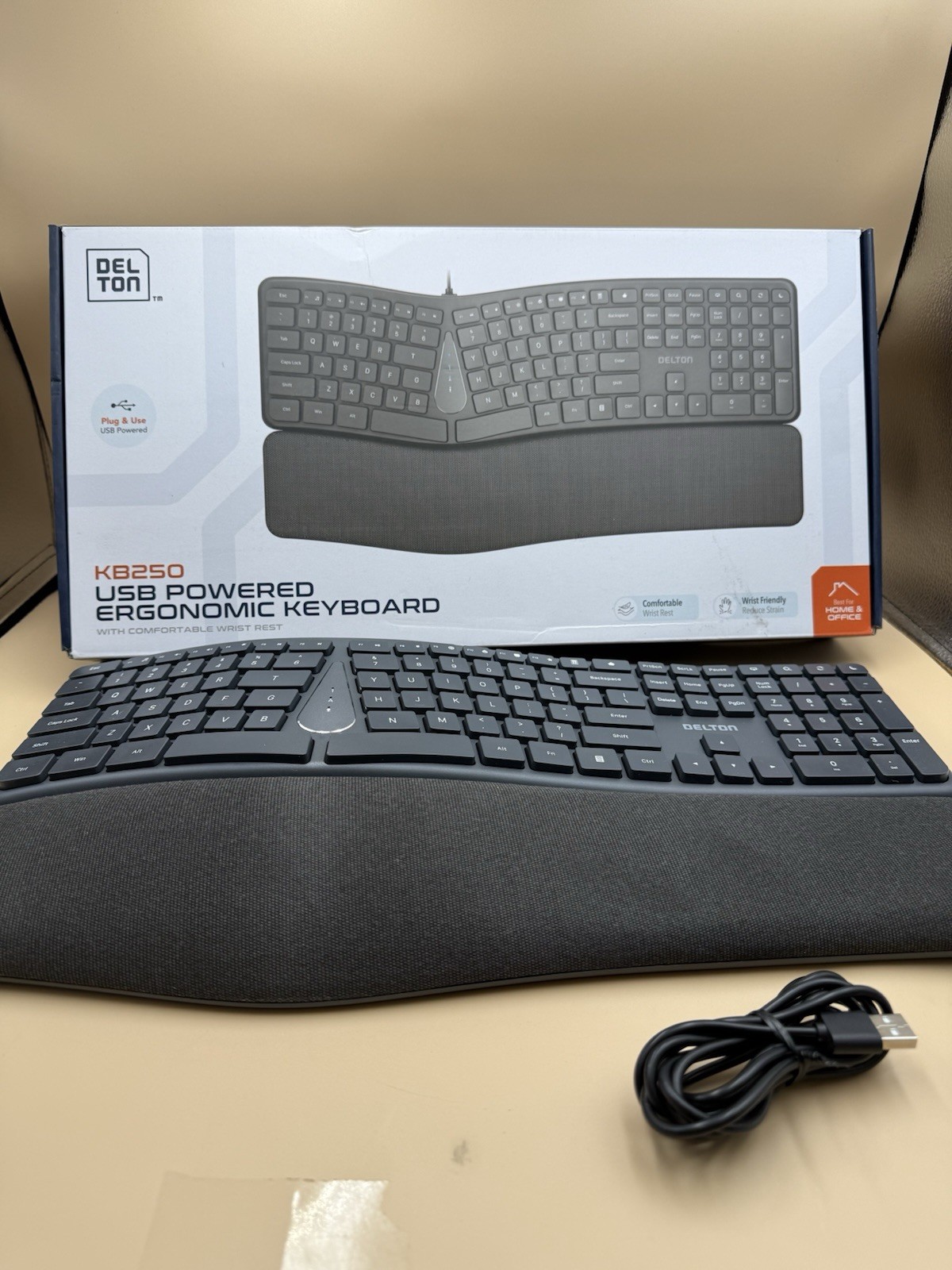 Delton KB250 Ergonomic Wired Keyboard - Black