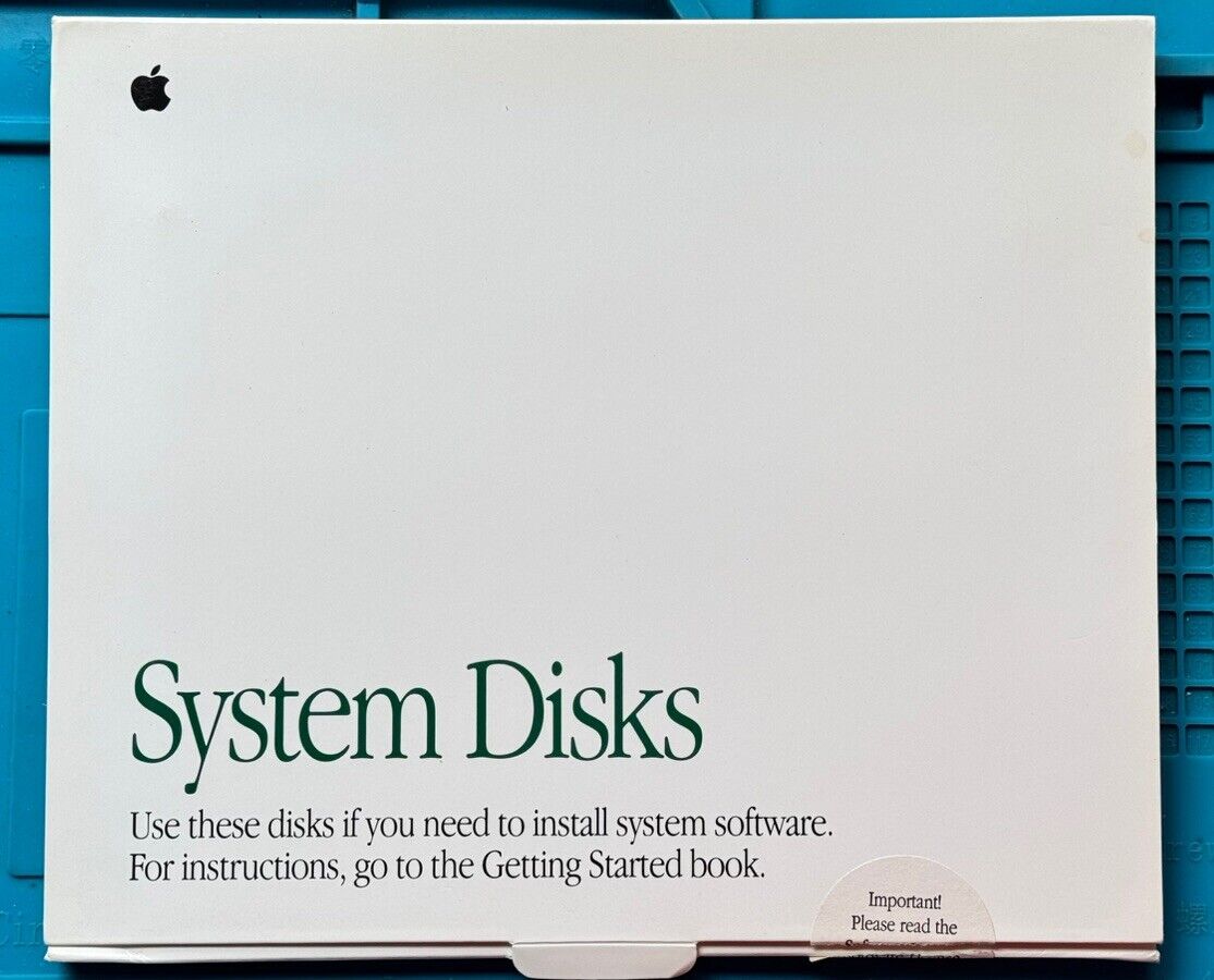 Apple Macintosh 1991  System 7 Disks Full Mac OS 7.1 Install
