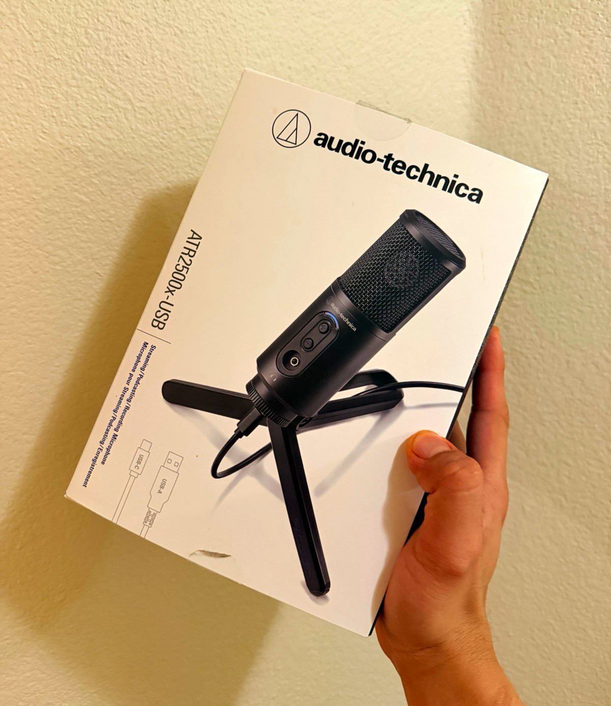 Audio-Technica ATR2500x-USB USB Condenser Mic, Headphone Jack, Black