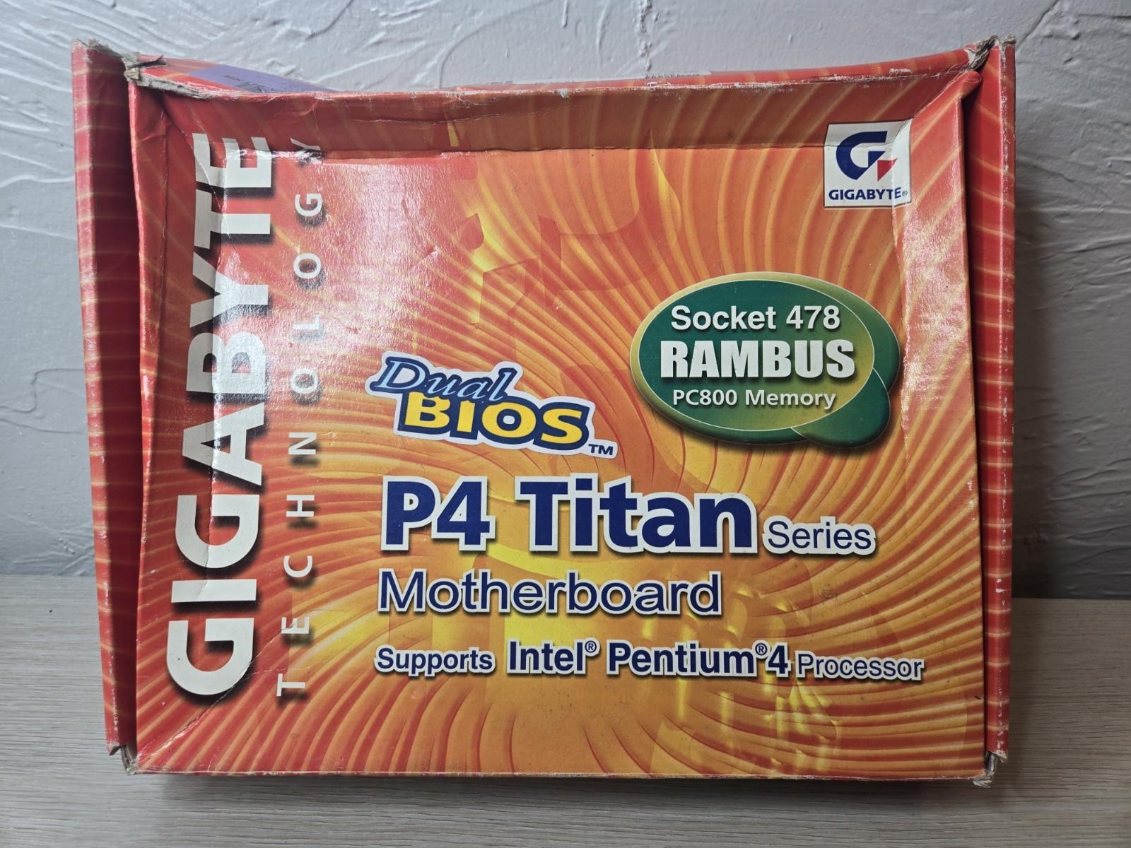 NEW Gigabyte P4 Titan Series Motherboard Socket 478 Supports Intel Pentium 4